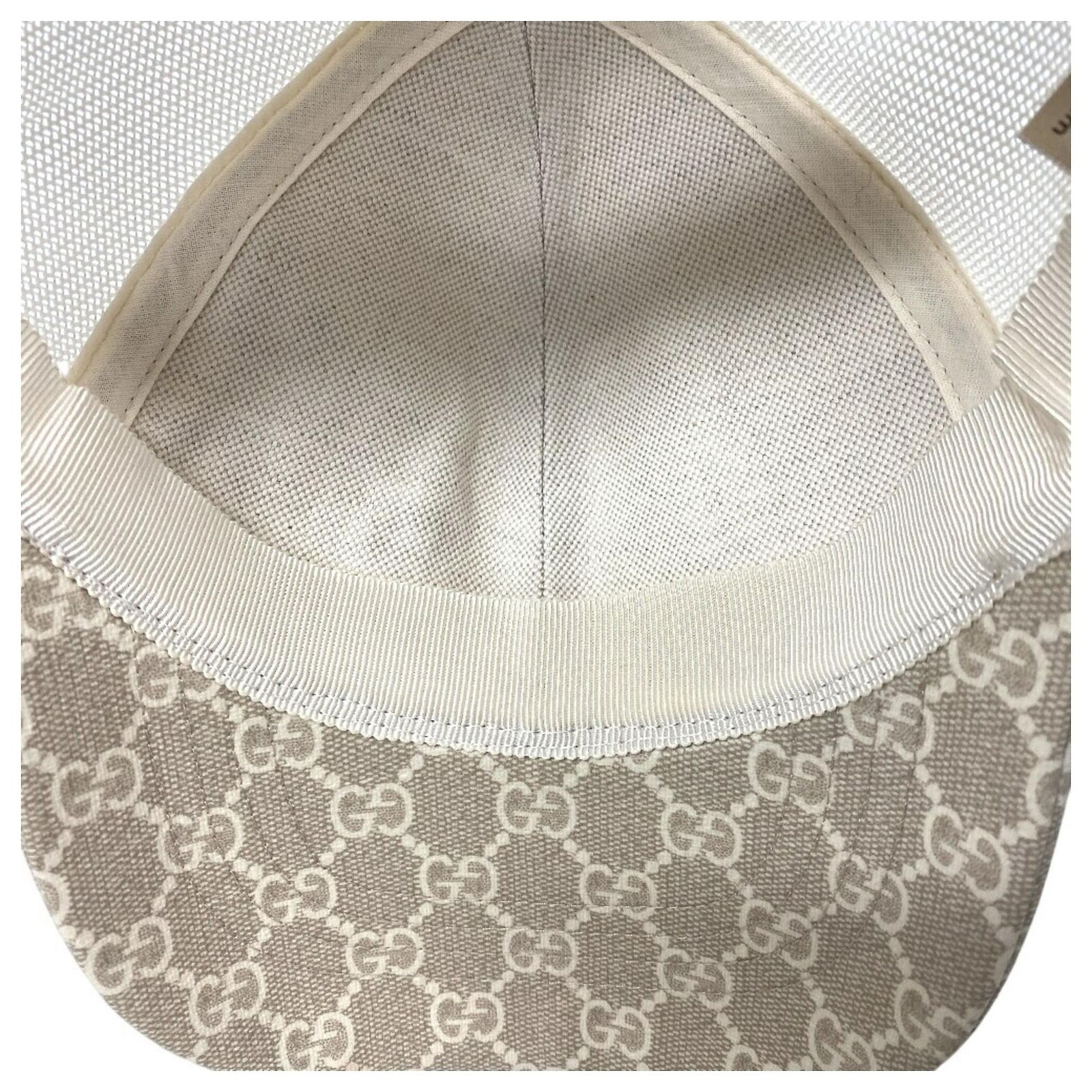 Gucci 696854 GG Supreme Cap (Sold) - Joli Closet