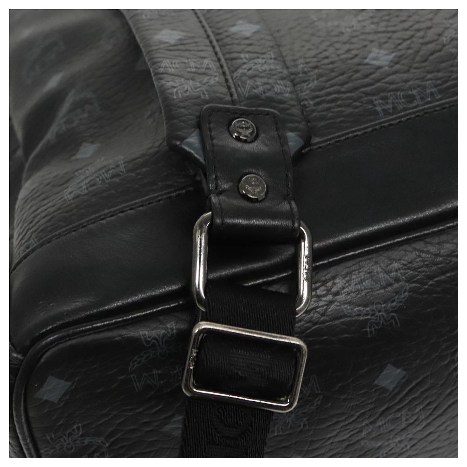 MCM Vicetos Logogram Backpack PVC Leather Black Silver Auth 125033 MCM Vicetos Logogram Studs Backpack PVC Black Auth ac3197  main image 3