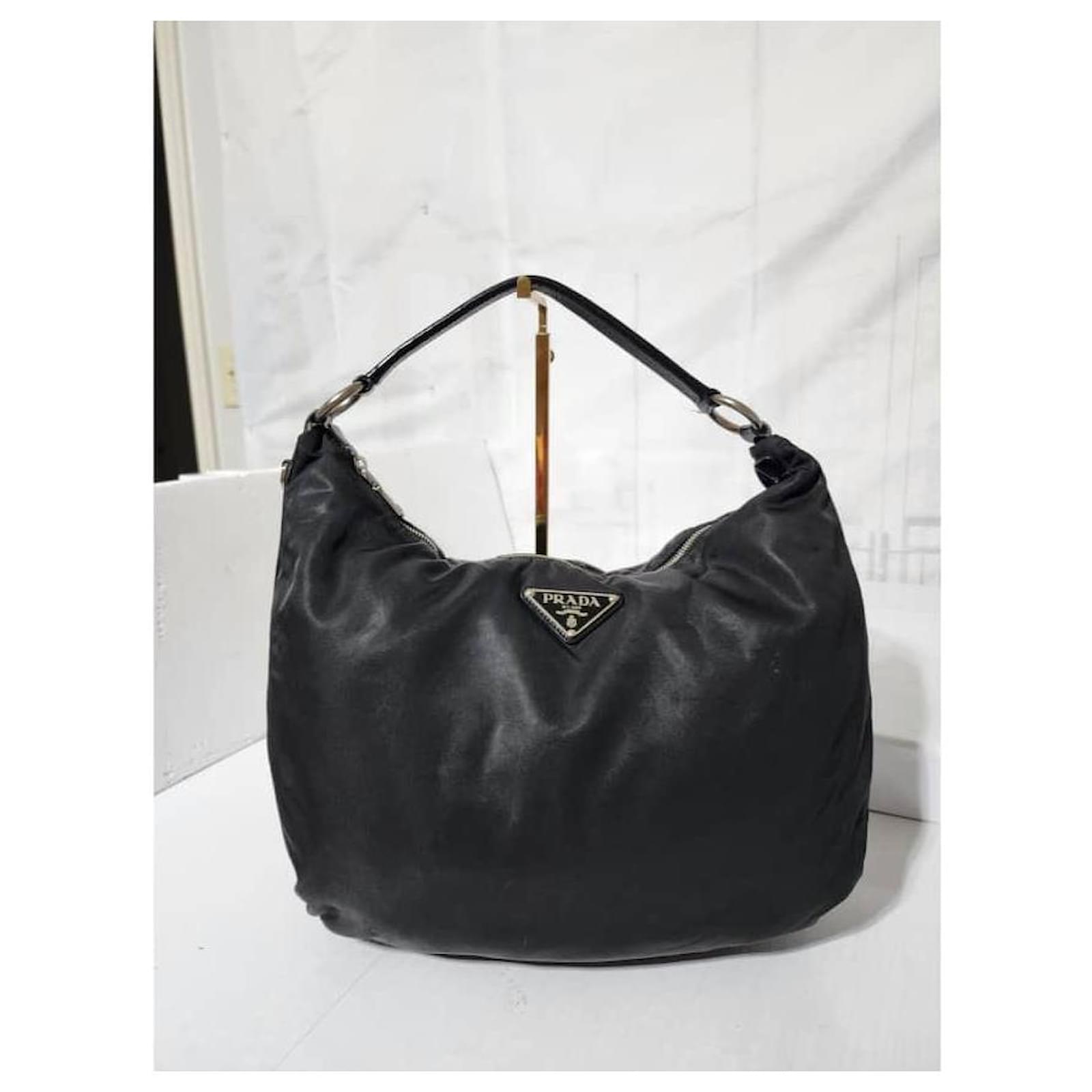 PRADA Tessuto Nylon Saffiano Sacca Shoulder Bag Black ref.1887673
