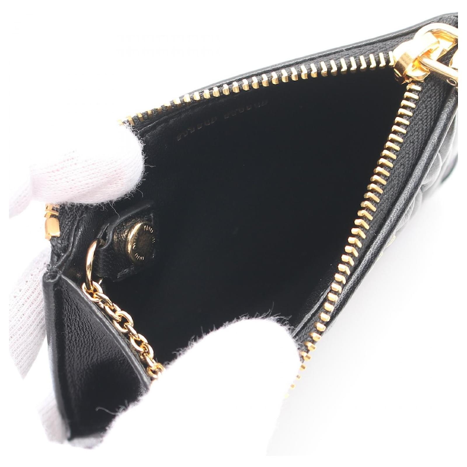 Miu Miu Leather Coin Case Wallet Black ref.1888659 - Joli Closet