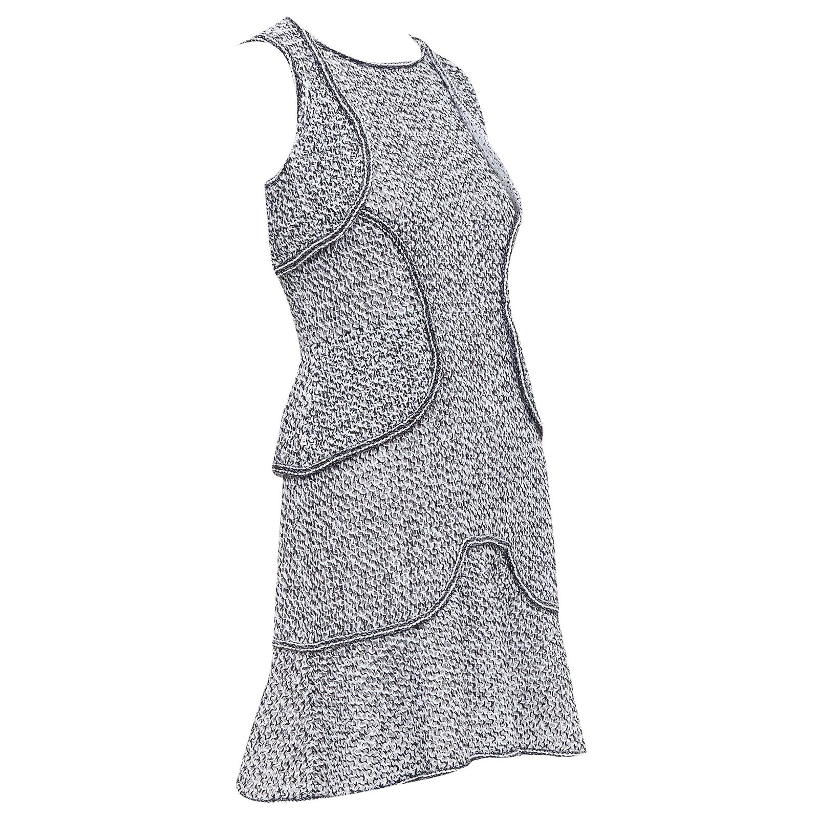 Chanel cotton tweed CC button ruffle dress Black ref.1897106 - Joli Closet