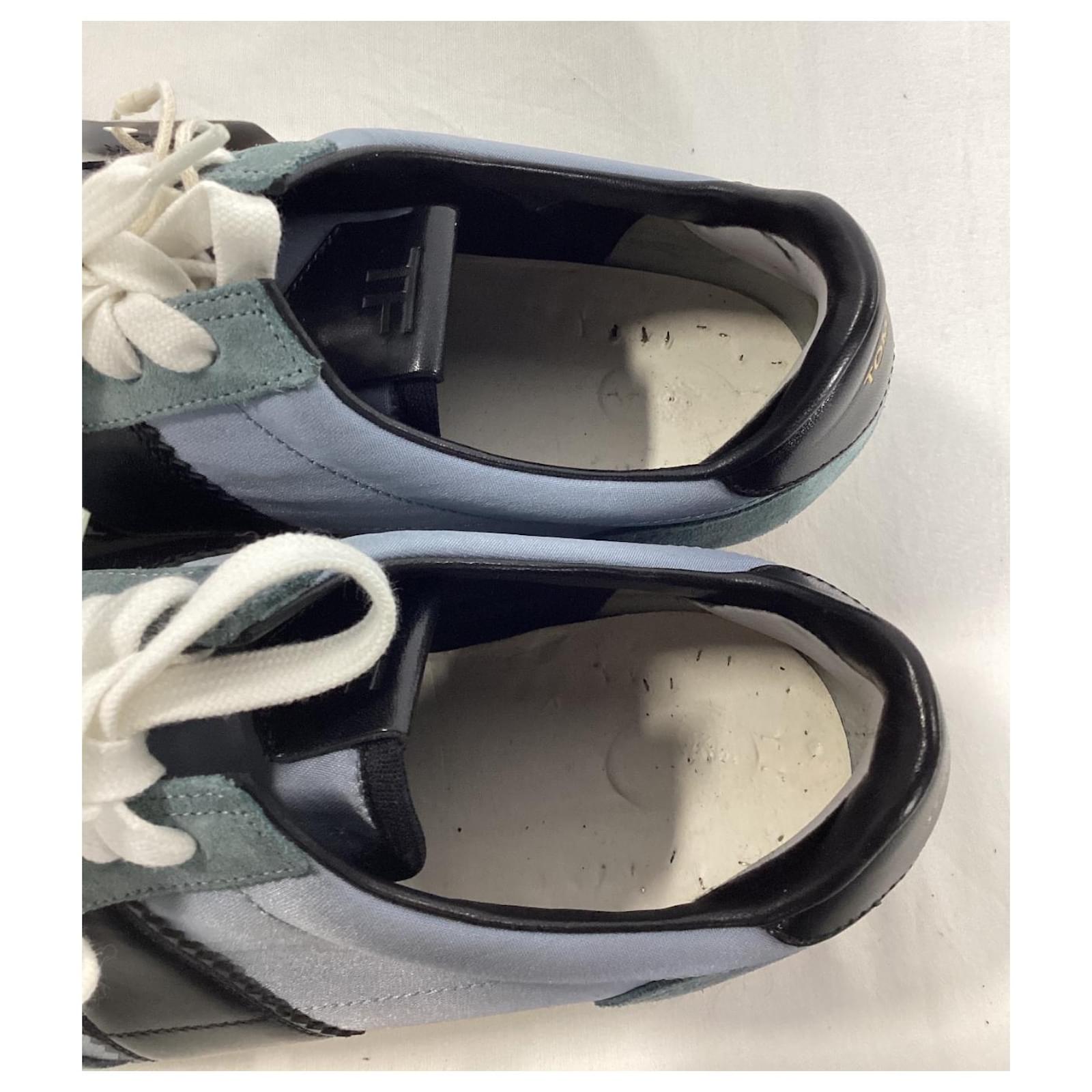 Tom Ford Lace-Up Low-Top Sneakers in Blue and Black Suede