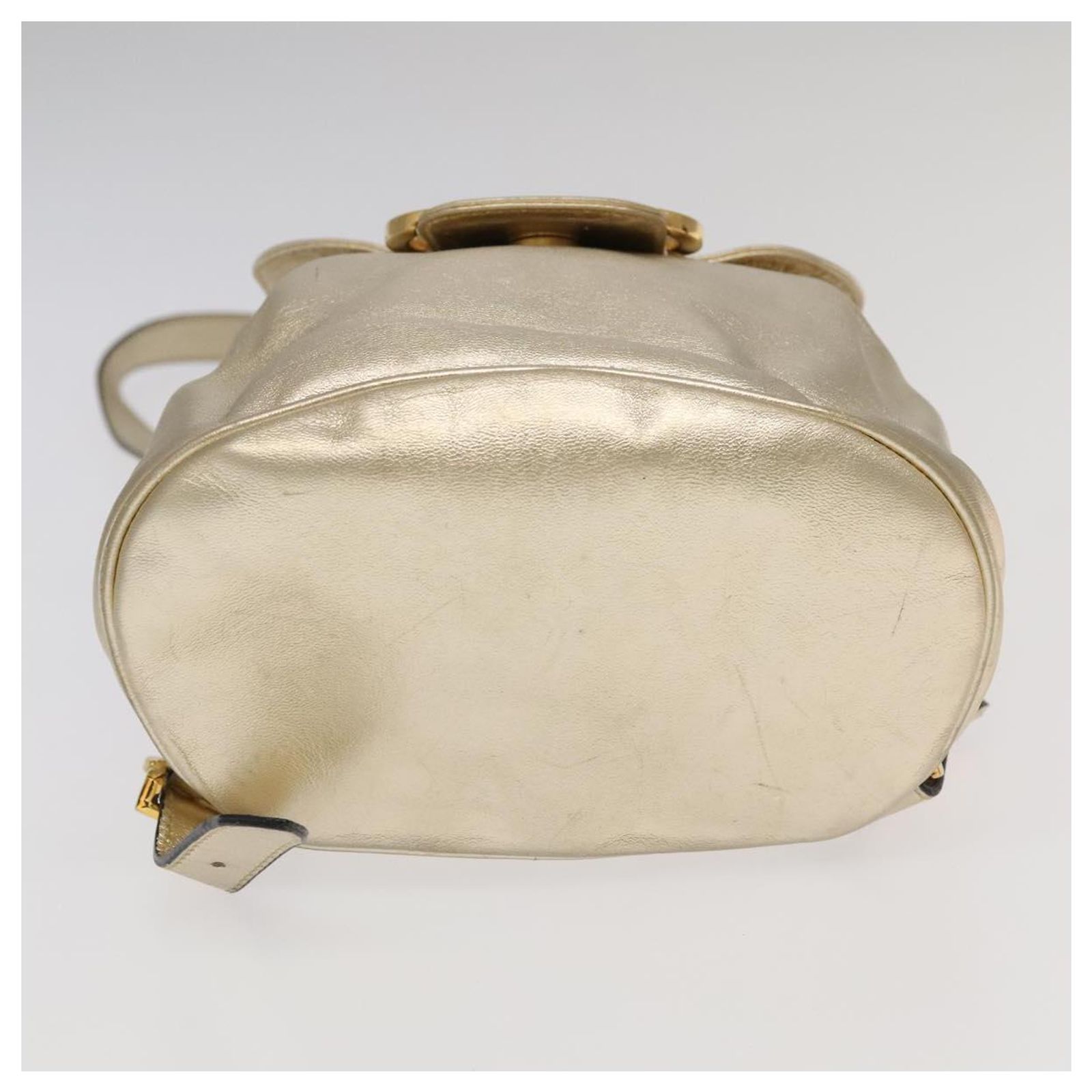 Salvatore Ferragamo Backpack Leather Beige Gold Auth 152109 Salvatore Ferragamo Gancini Backpack Leather Gold Auth  main image 2