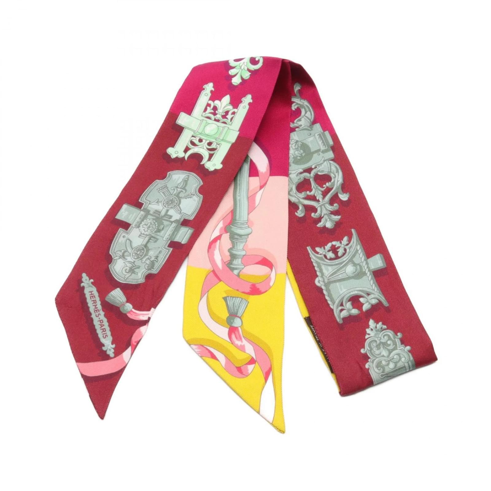 [Hermes] Hermes Twilly Ferronnerie Ironwork All-over Pattern Silk Scarf Stole Pink Blue [Used] [Authenticated/Genuine Product Guaranteed] 213243