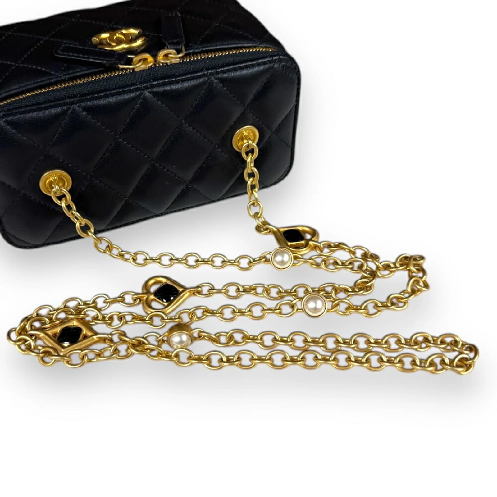 Chanel Vanity Case Shoulder Bag Black Leather ref.1953788 - Joli