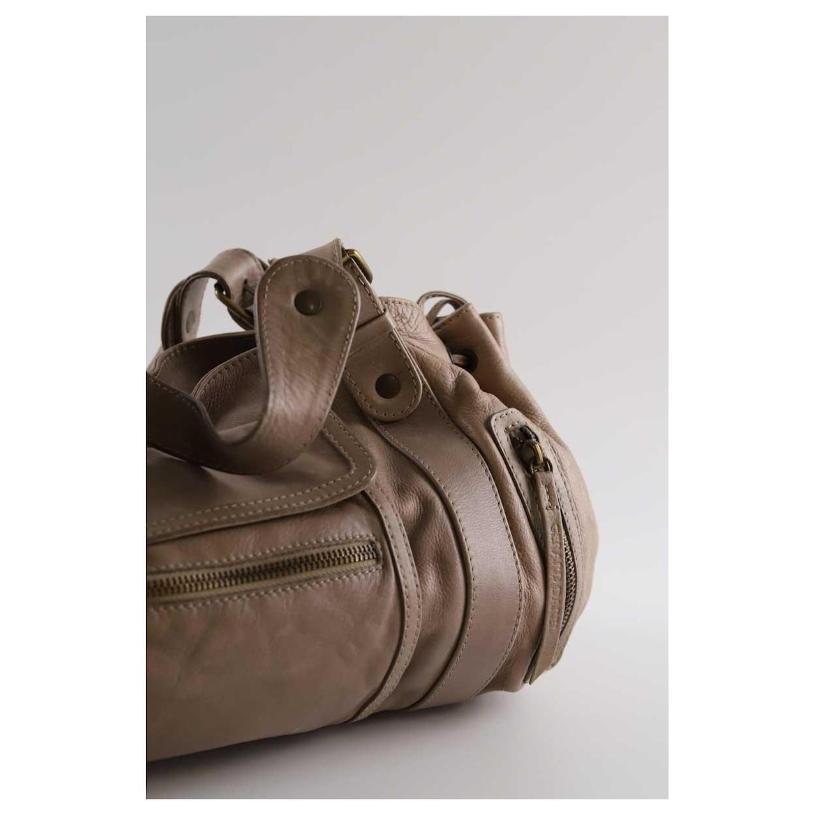 Gerard Darel Shoulder bag in leather Beige ref 1954060 Joli Closet