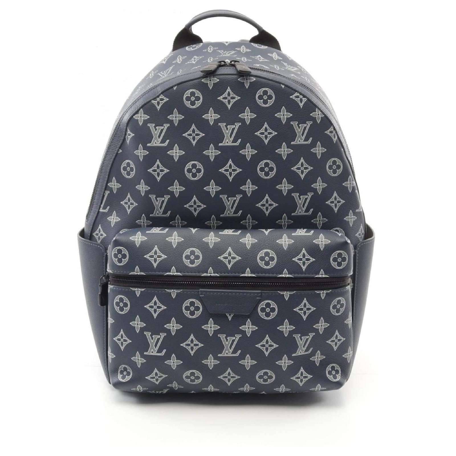 Louis Vuitton Discovery Backpack Navy blue Leather Cloth ref.1959922