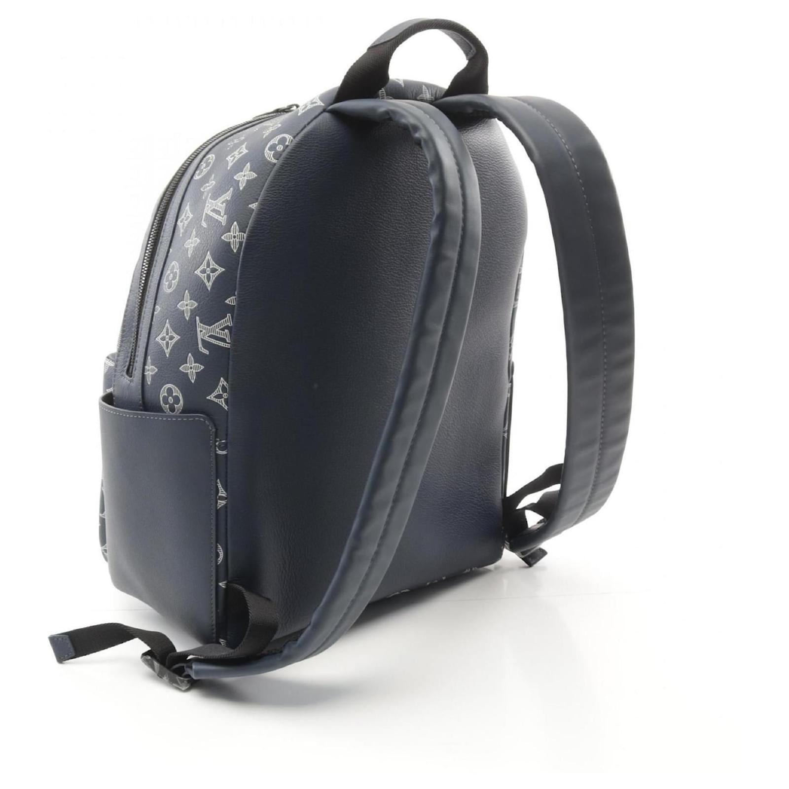 Louis Vuitton Discovery Backpack Navy blue Leather Cloth ref.1959922