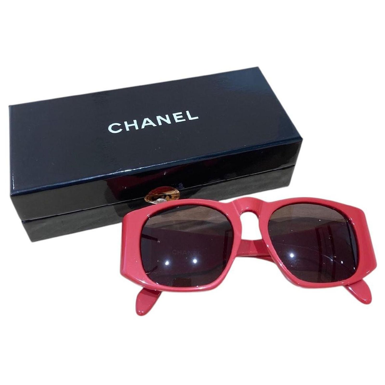 Chanel Runway Coral Red Gold Vintage 90s Sunglasses 0004 40  display picture 2