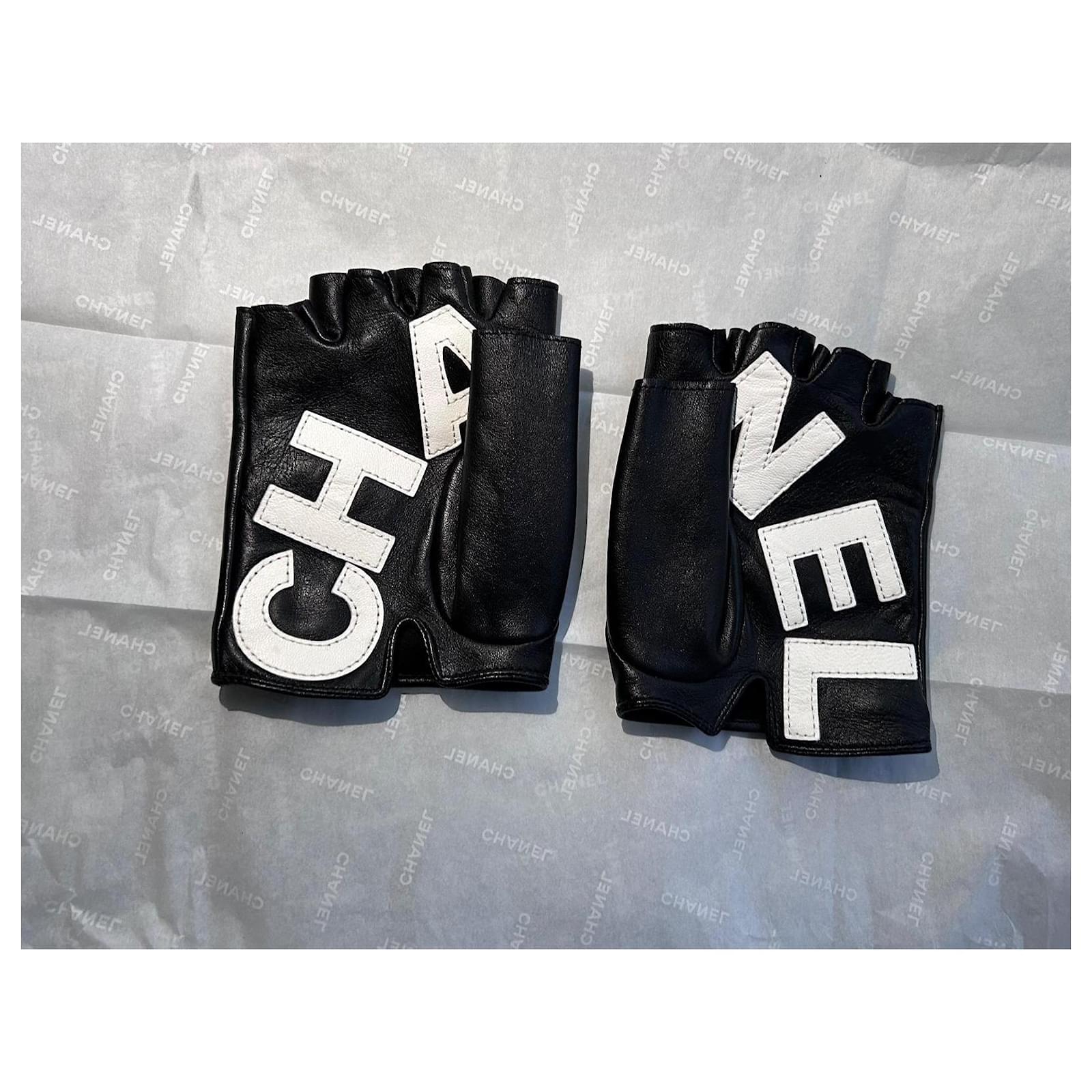 CHANEL   グローブ CHANEL(シャネル) 手袋(レディース) - 海外通販のBUYMA