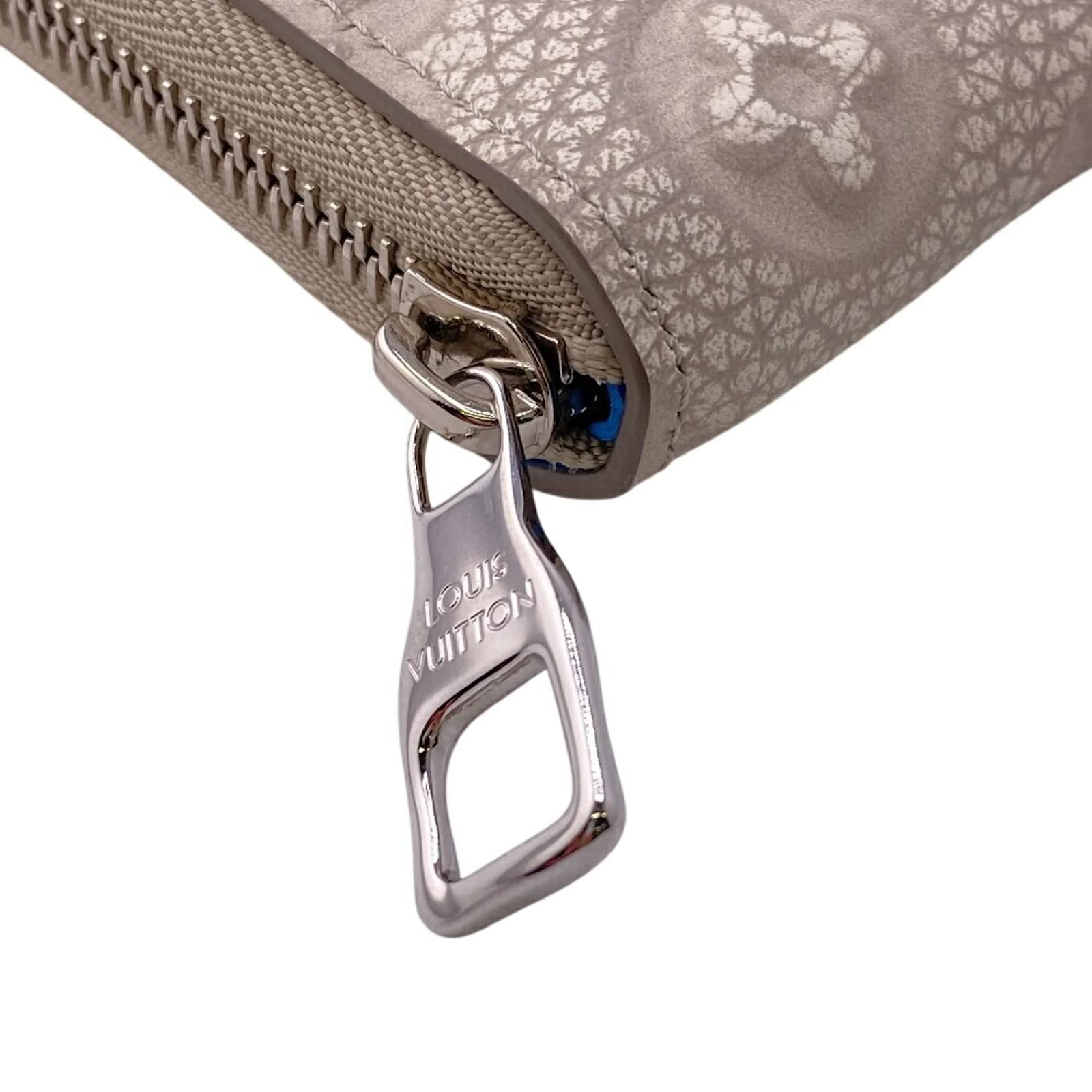 Louis Vuitton Taurillon Zippy Wallet Brown Blue Leather ref.1972891