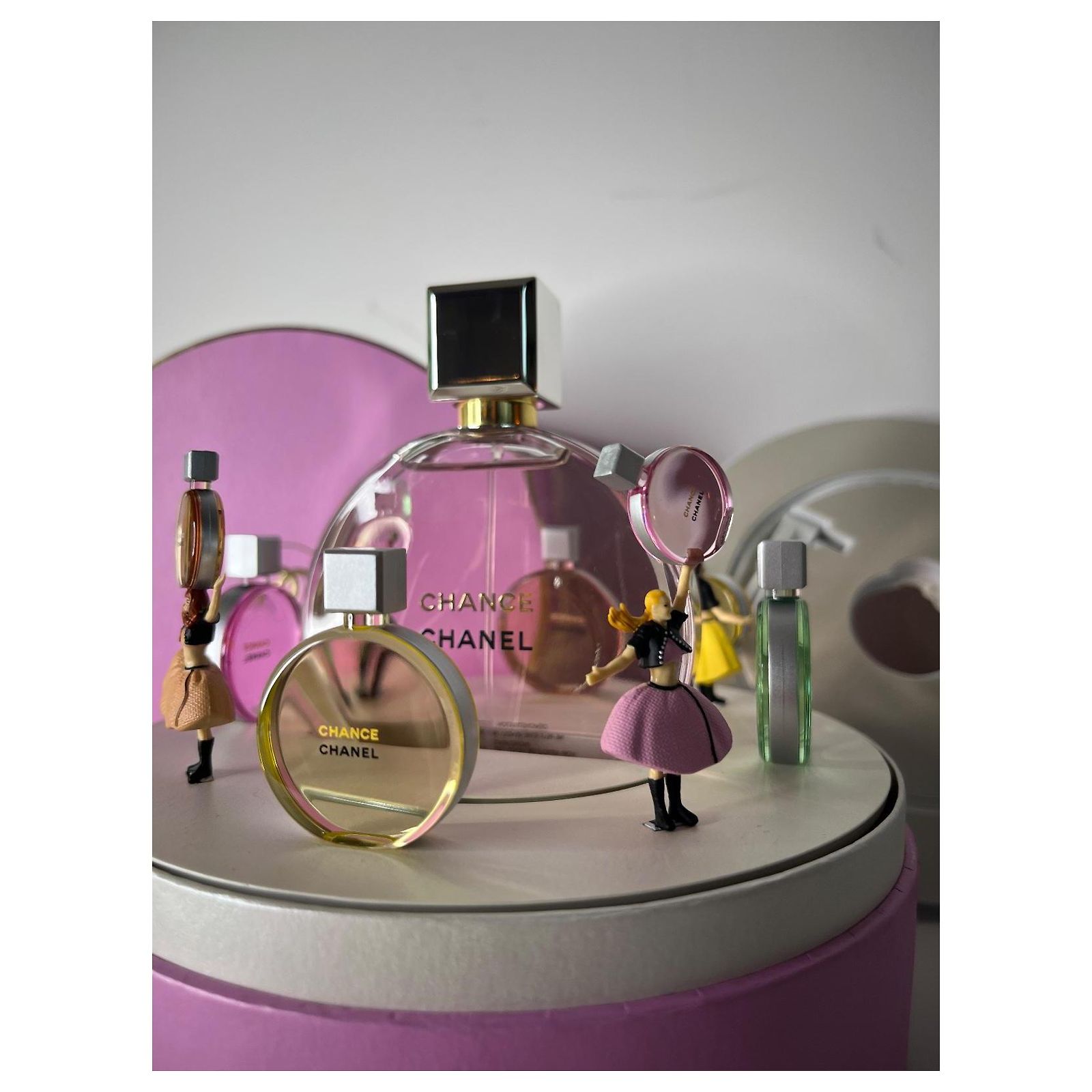 Chanel Chance Collector's Box, Music Box Pink ref.1989619 (Sold