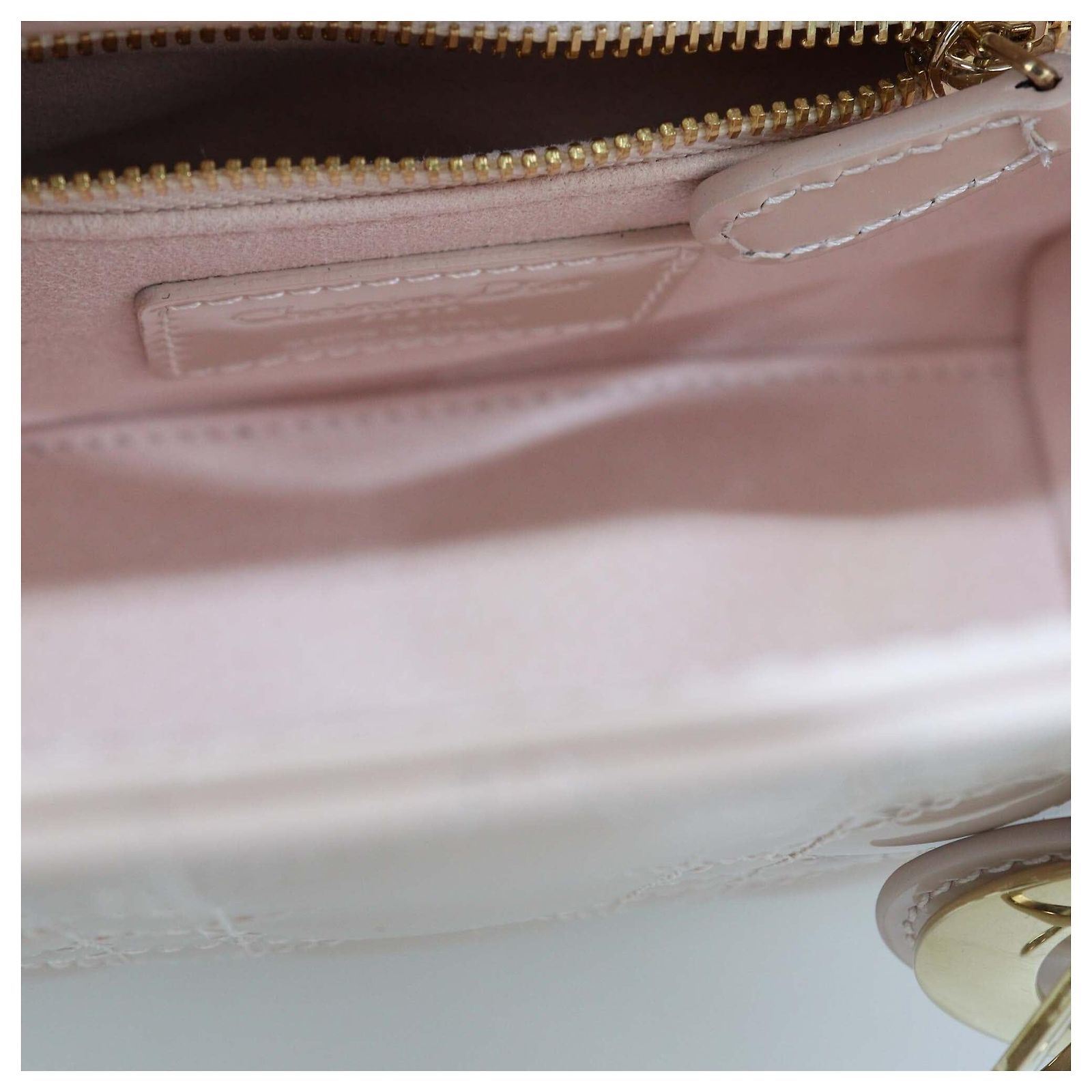 DIOR Handbags T.US Leather Pink ref.2001191 - Joli Closet