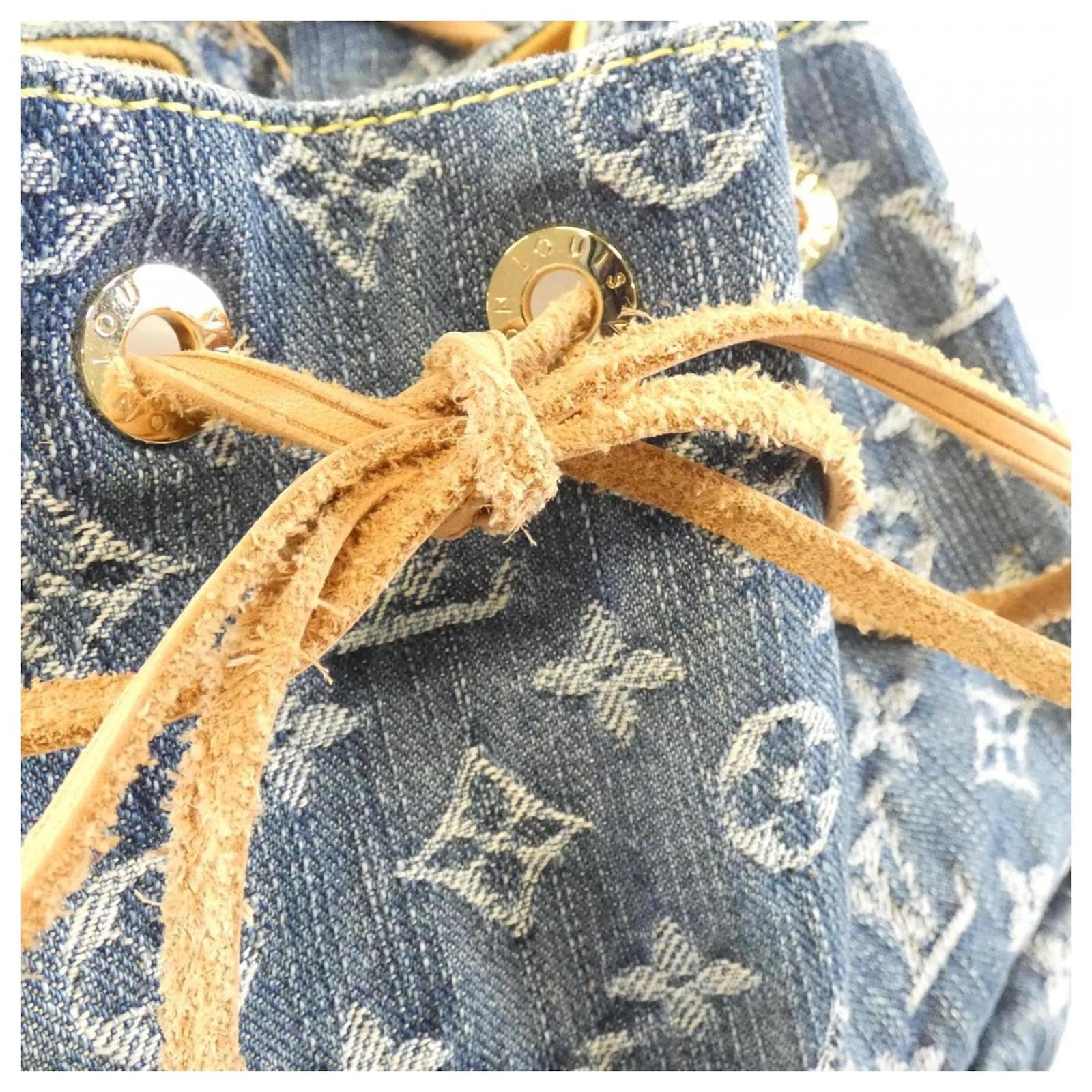 Louis Vuitton Sac A Dos Blue Denim  ref.2006880