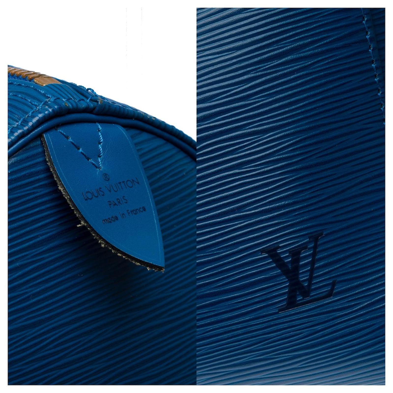 LOUIS VUITTON Keepall Bag in Blue Leather - 102480  ref.2015348