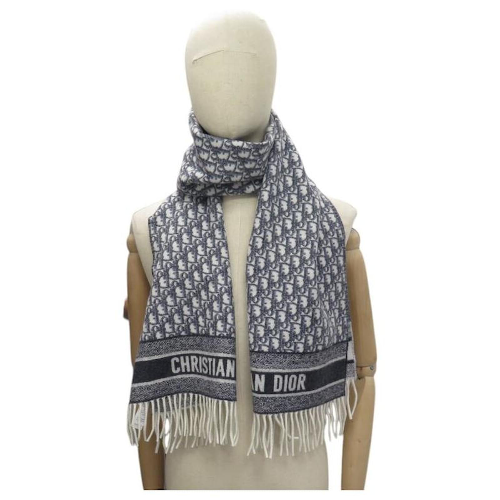 Christian Dior NINE DIOR OBLIQUE SCARF 01CDO309I093_C540