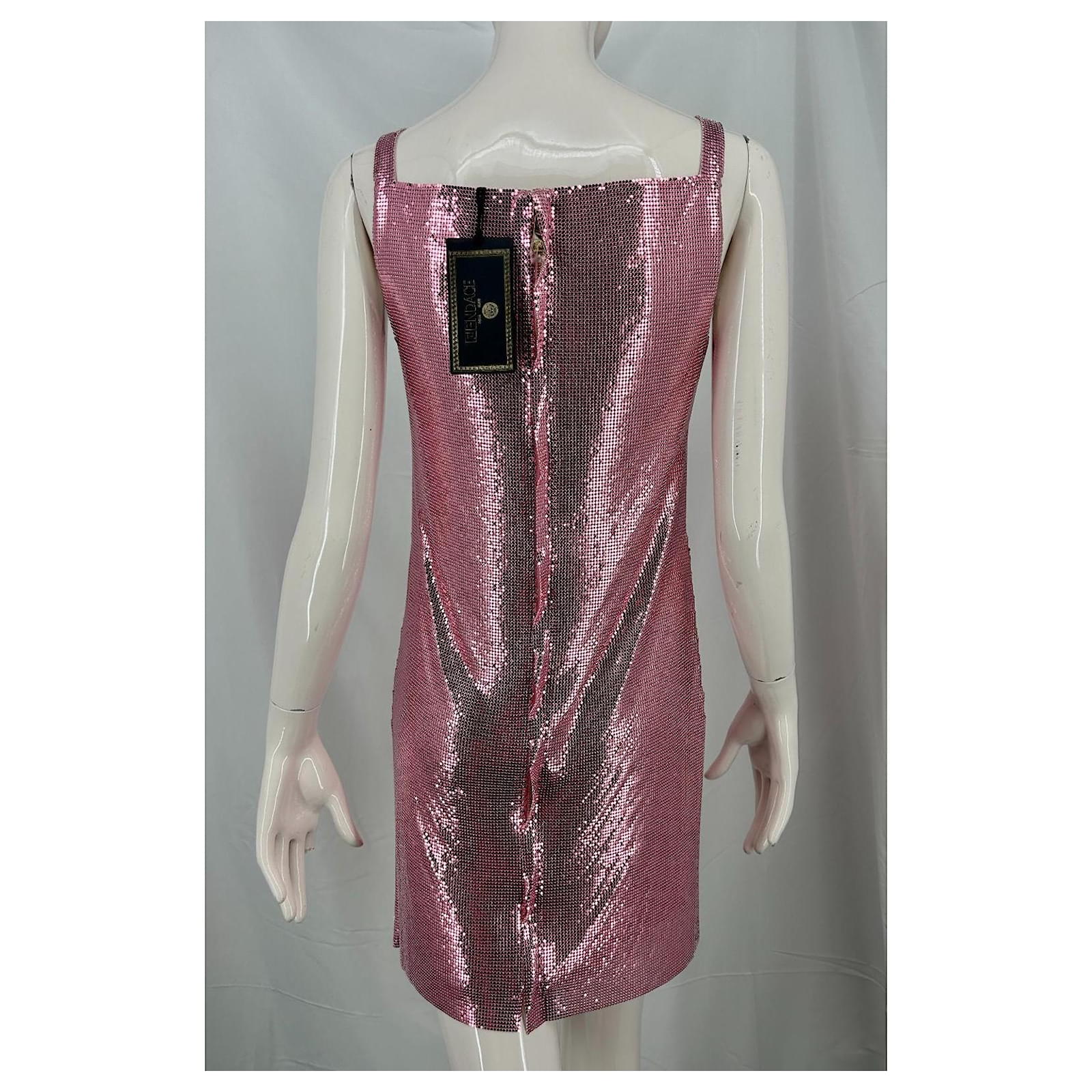FENDACE Versace x Fendi 2022 pink oroton mini dress Beige Gold hardware  Silk Metal ref.JC2037766 (Sold) - Joli Closet