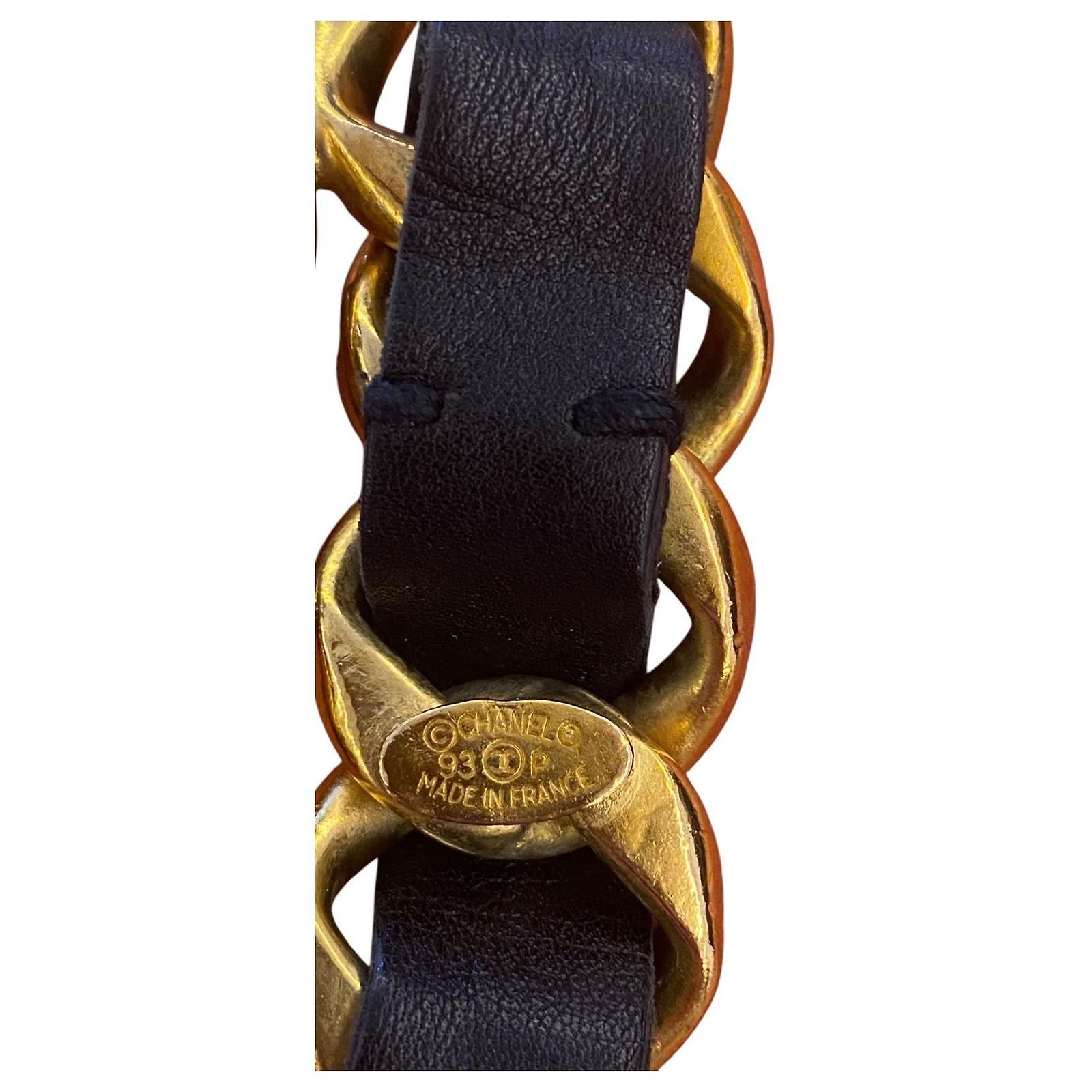 Iconic Vintage Chanel 93P Jumbo Gold Chain CC Logo Black  display picture 2
