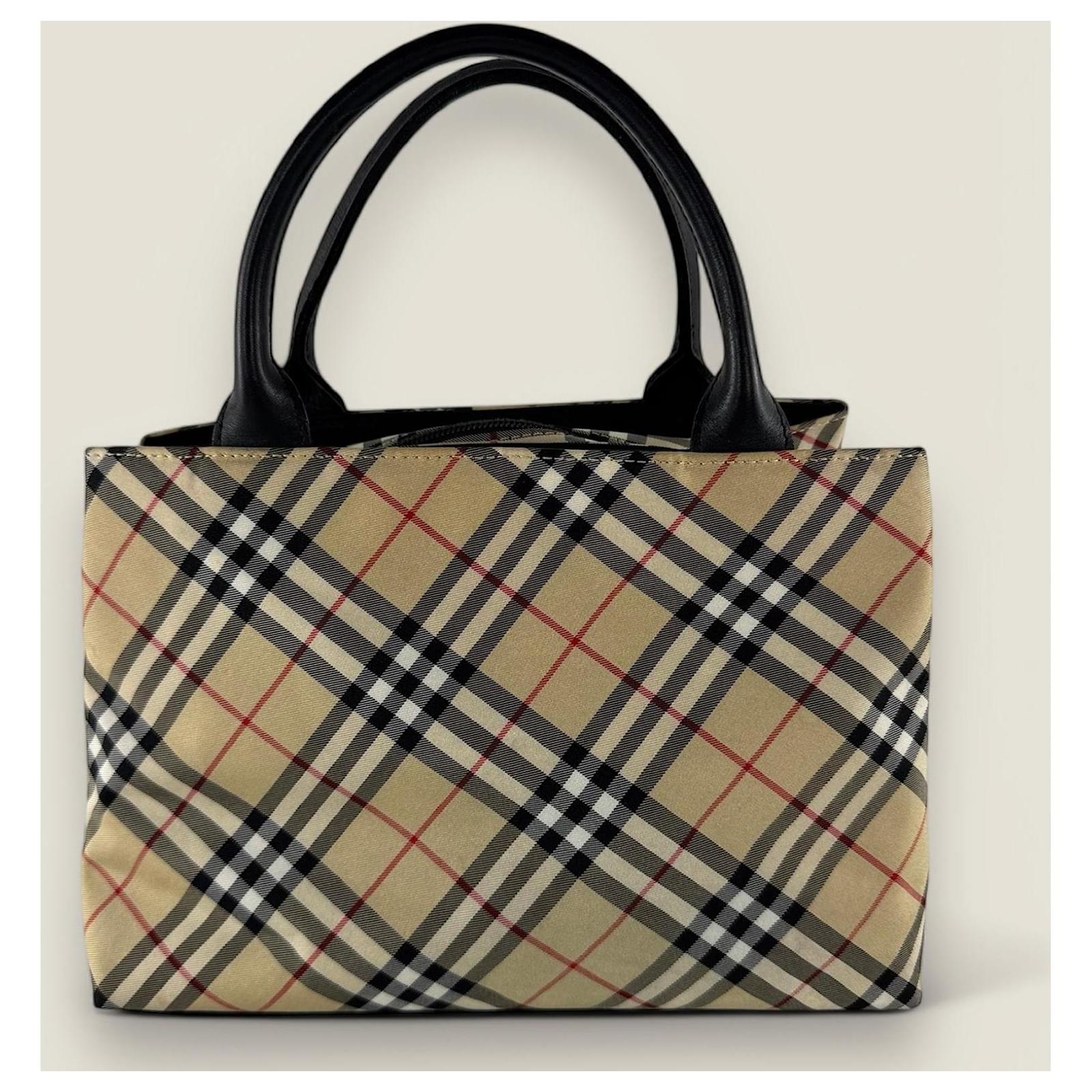 Burberry Blue Label Model: Burberry Nova Check Blue Label beige
