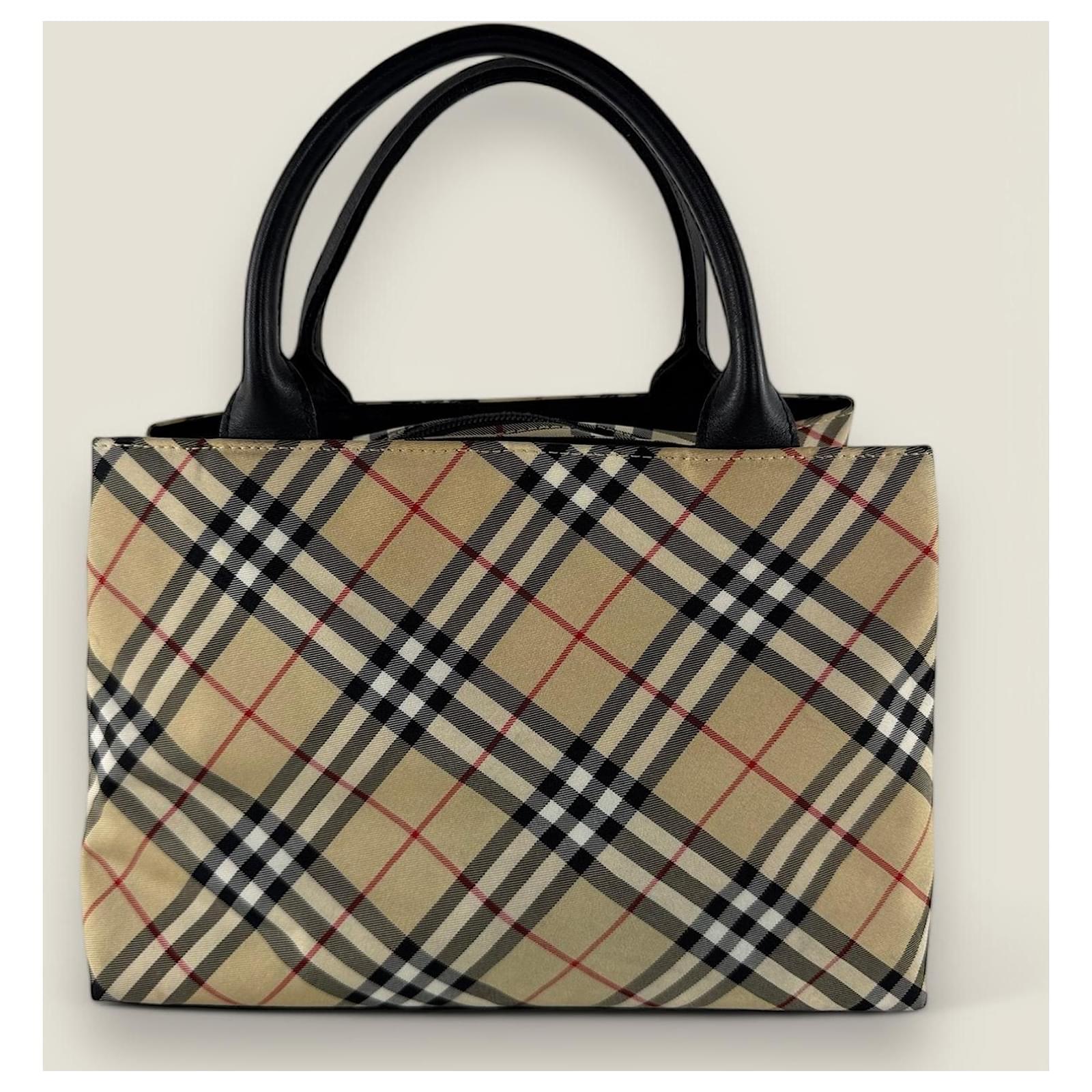 Burberry Blue Label Model: Burberry Nova Check Blue Label beige