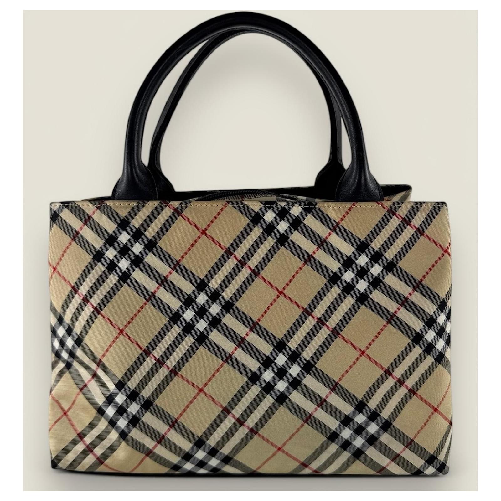 Burberry Blue Label Model: Burberry Nova Check Blue Label beige