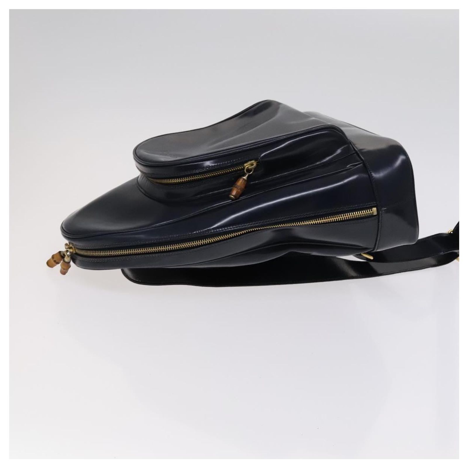 GUCCI Bamboo Shoulder Bag Patent leather Navy Gold 003 2113 0027 Auth th5637 GUCCI Bamboo Shoulder Bag Patent leather Navy Gold 003 2113  main image 3