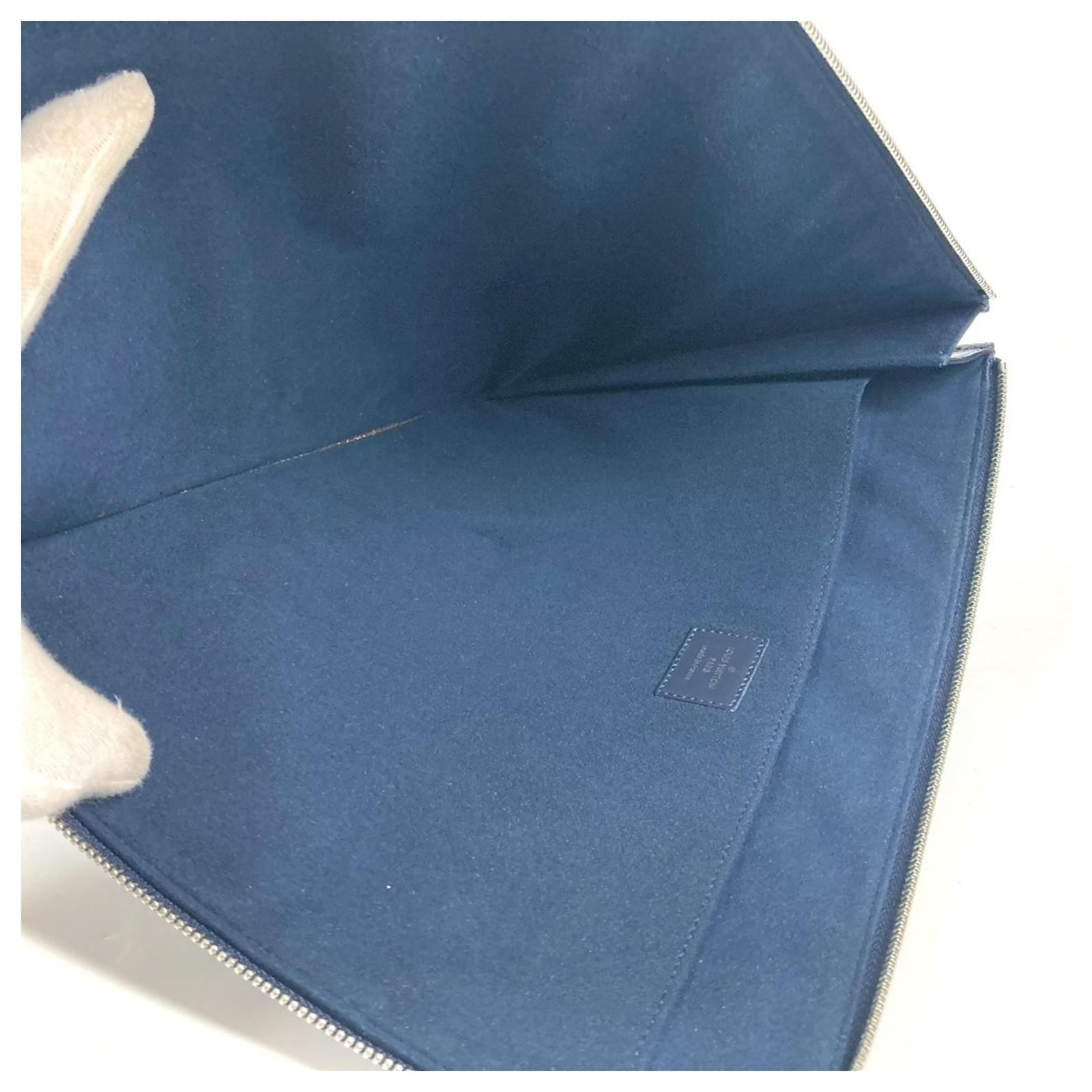Louis Vuitton Epi Pochette Jour GM Clutch Bag Blue Navy blue Leather  ref.2107765