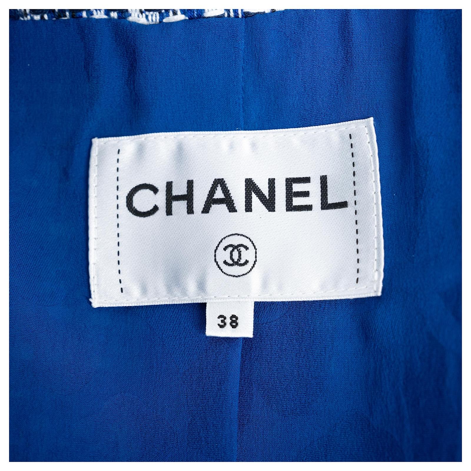 Chanel Giacca in tweed Coco Button Blu Sintetico