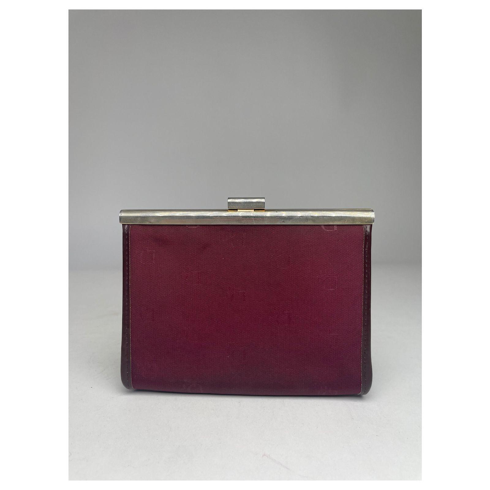 Pochette Soirée Vintage En Cuir Rouge Bordeaux - Fermeture à Bouton Pression - Occasion