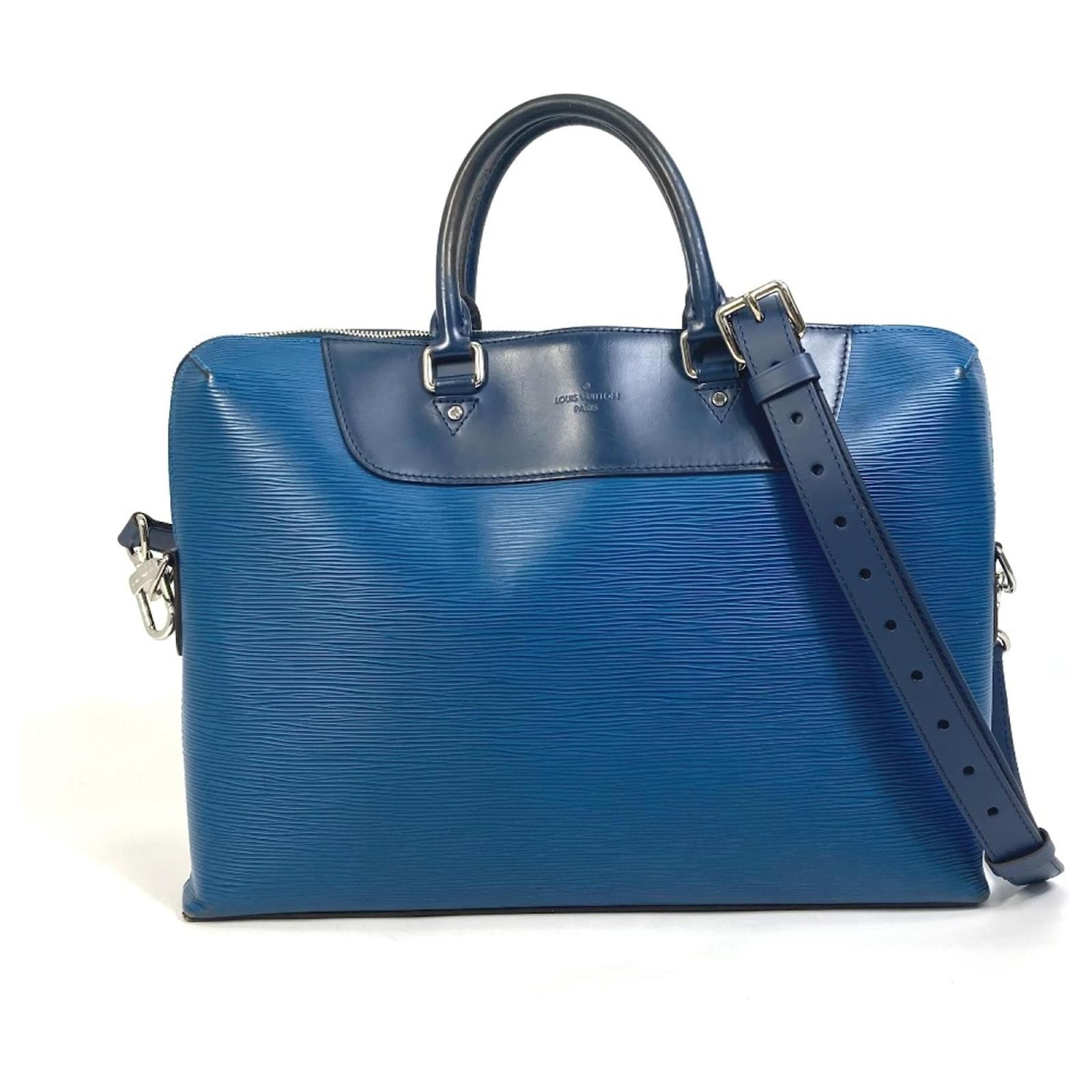 Louis Vuitton Porte Documents Voyage Blue Leather  ref.2130800