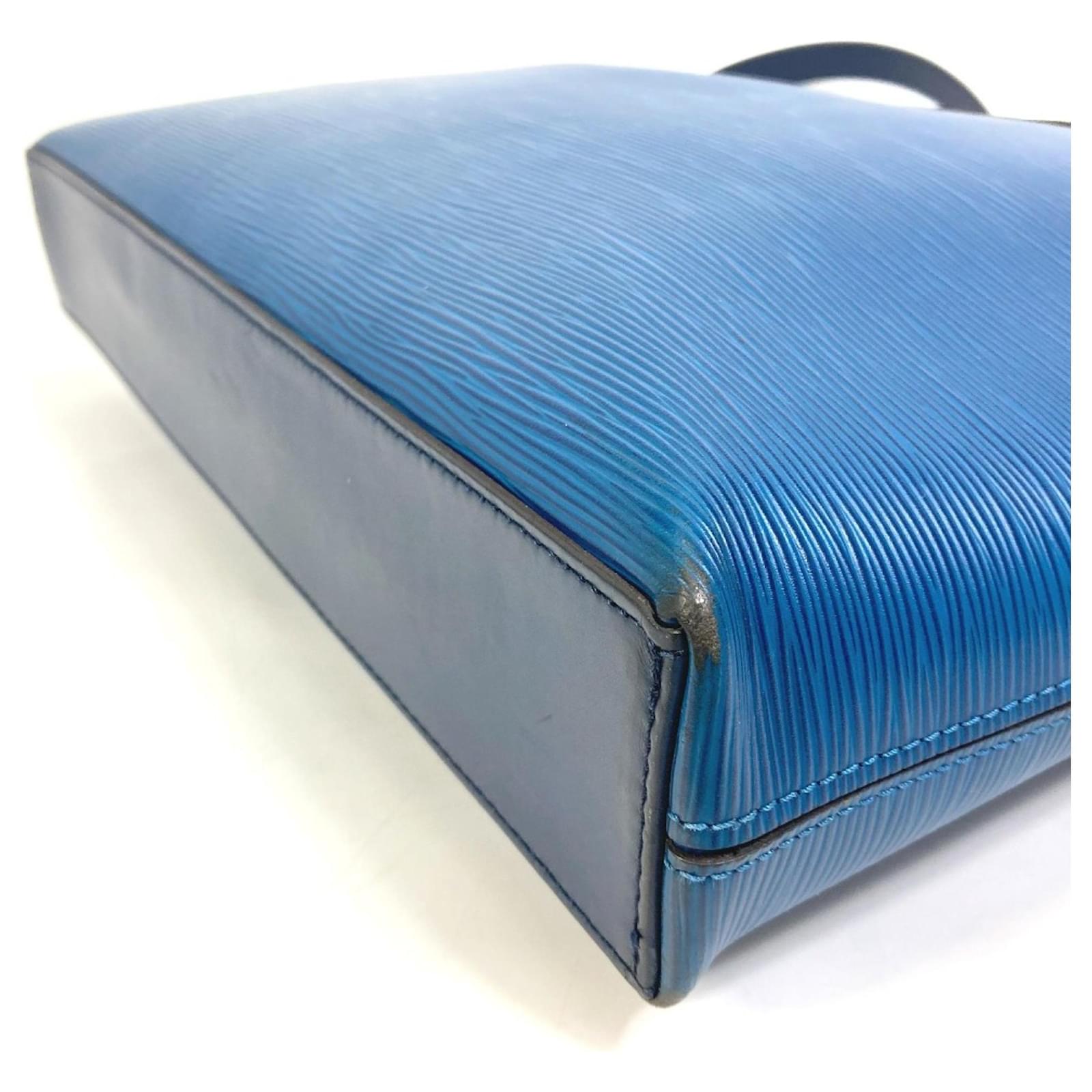 Louis Vuitton Porte Documents Voyage Blue Leather  ref.2130800