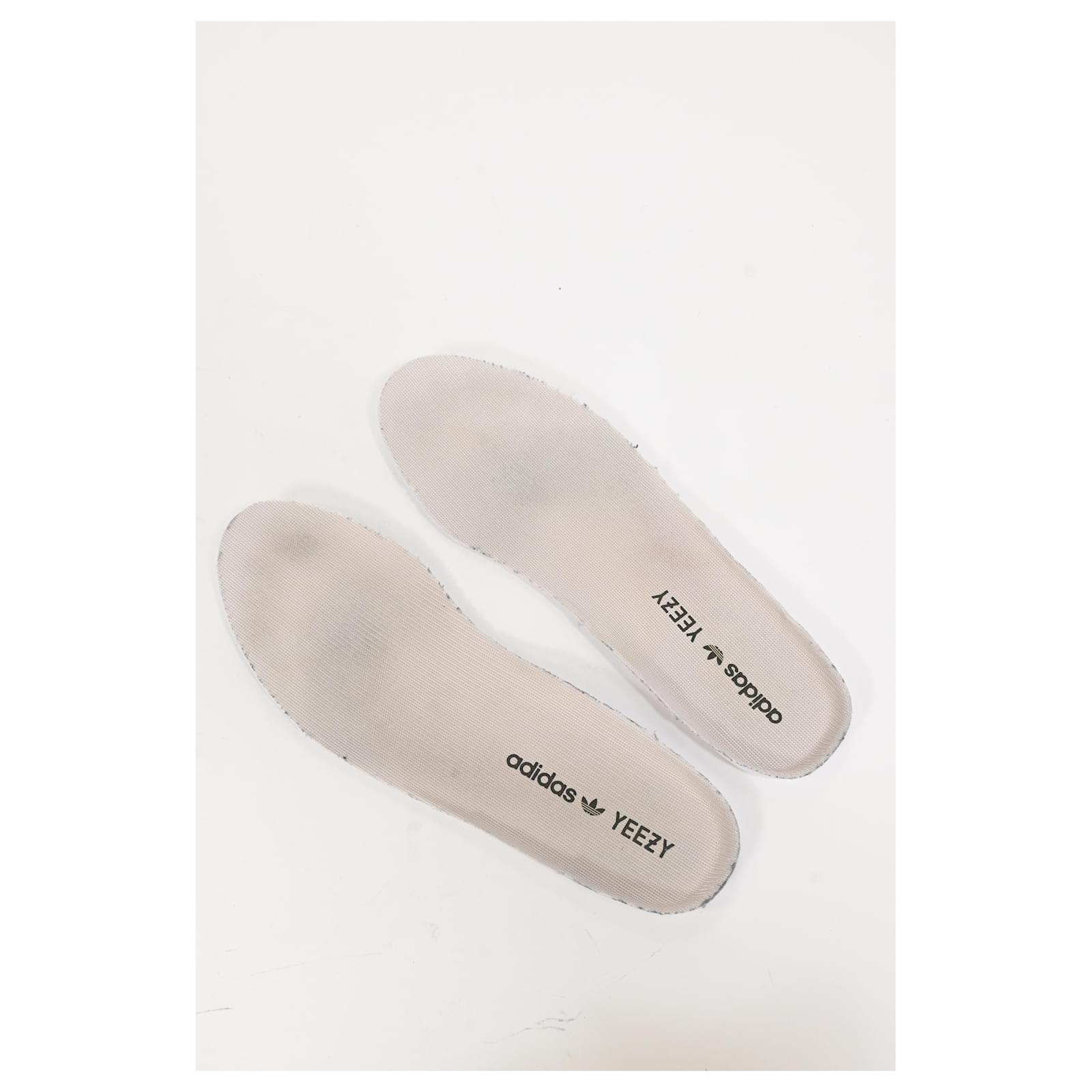 Adidas x Yeezy Boost 350 V2 Sneakers in Zyon Cotton Grey ref.2138426 - Joli  Closet