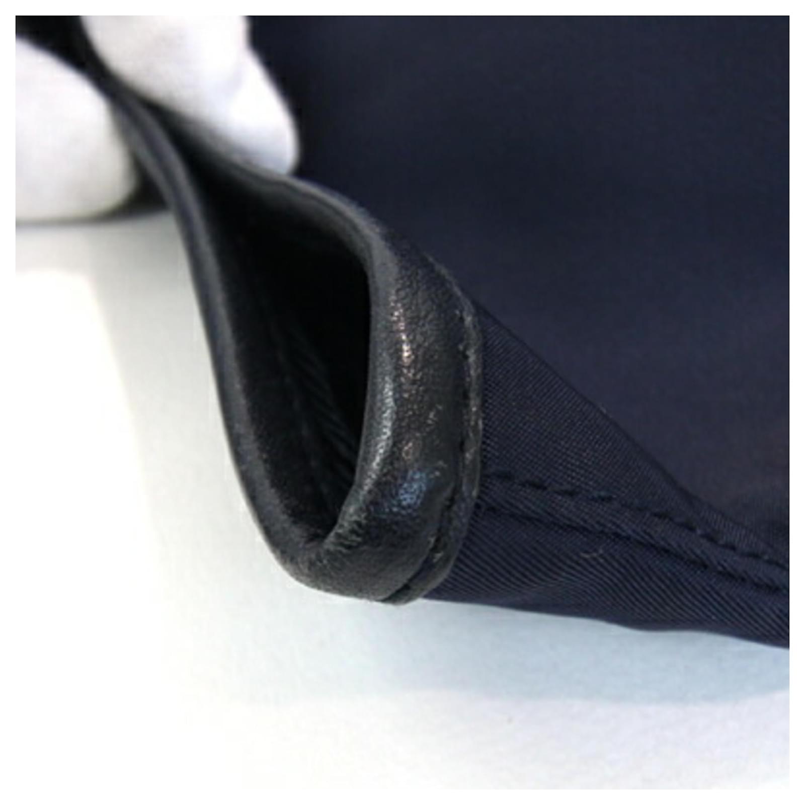PRADA バーガンディ ブルー系　ナイロントートバッグ　BR4371 Prada Tote Bag BR4371 Blue Navy blue Leather Nylon ref.JC2139251