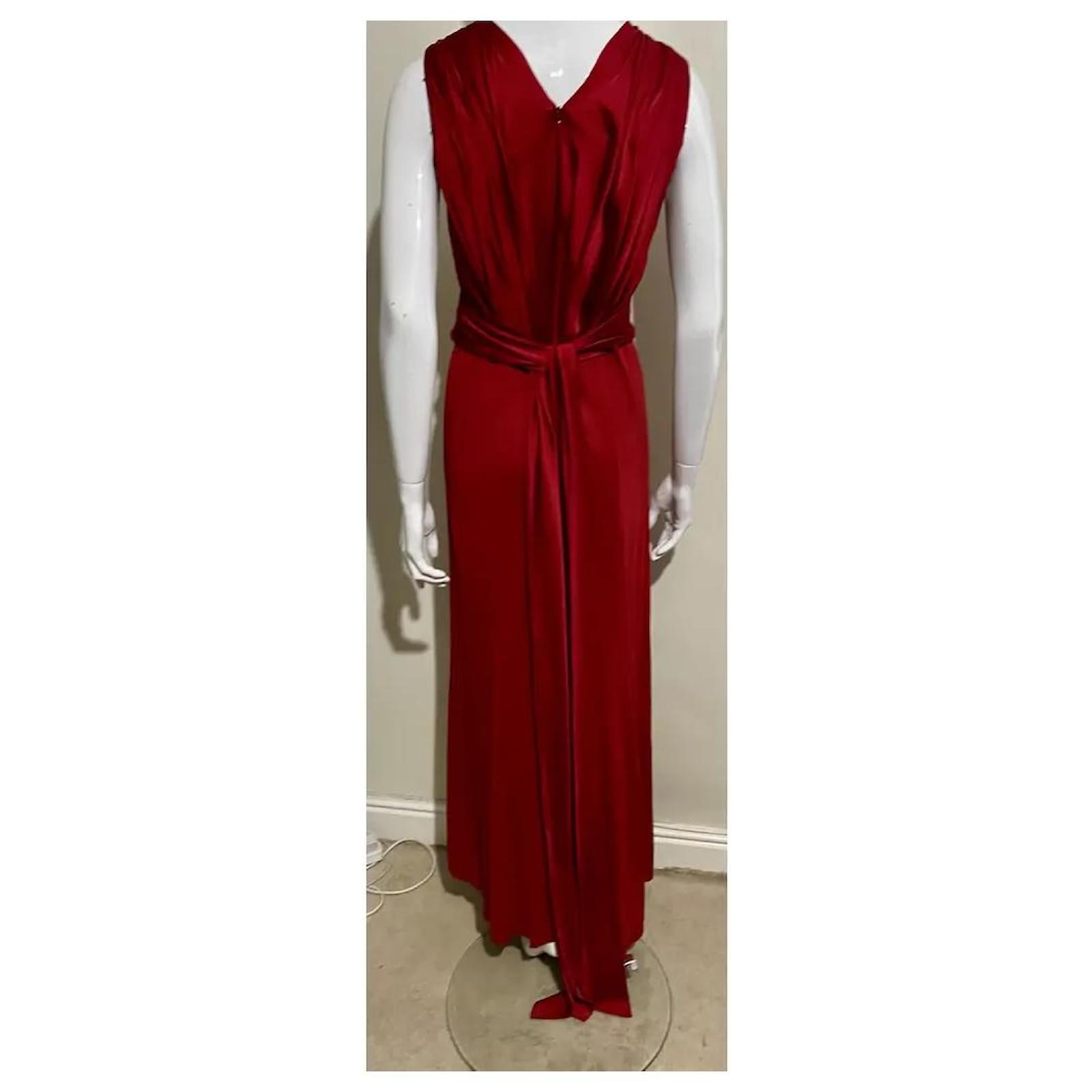 green emerald velvet dress Vintage Vera Wang Red Gown – STARKE NAKED VINTAGE