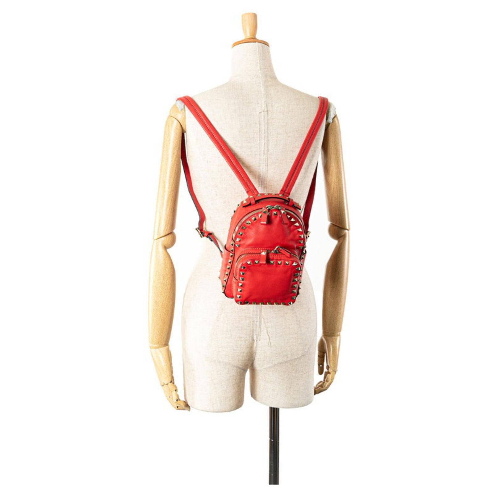 Valentino Rockstud Backpack in Red Leather ref.2157563  display picture 3
