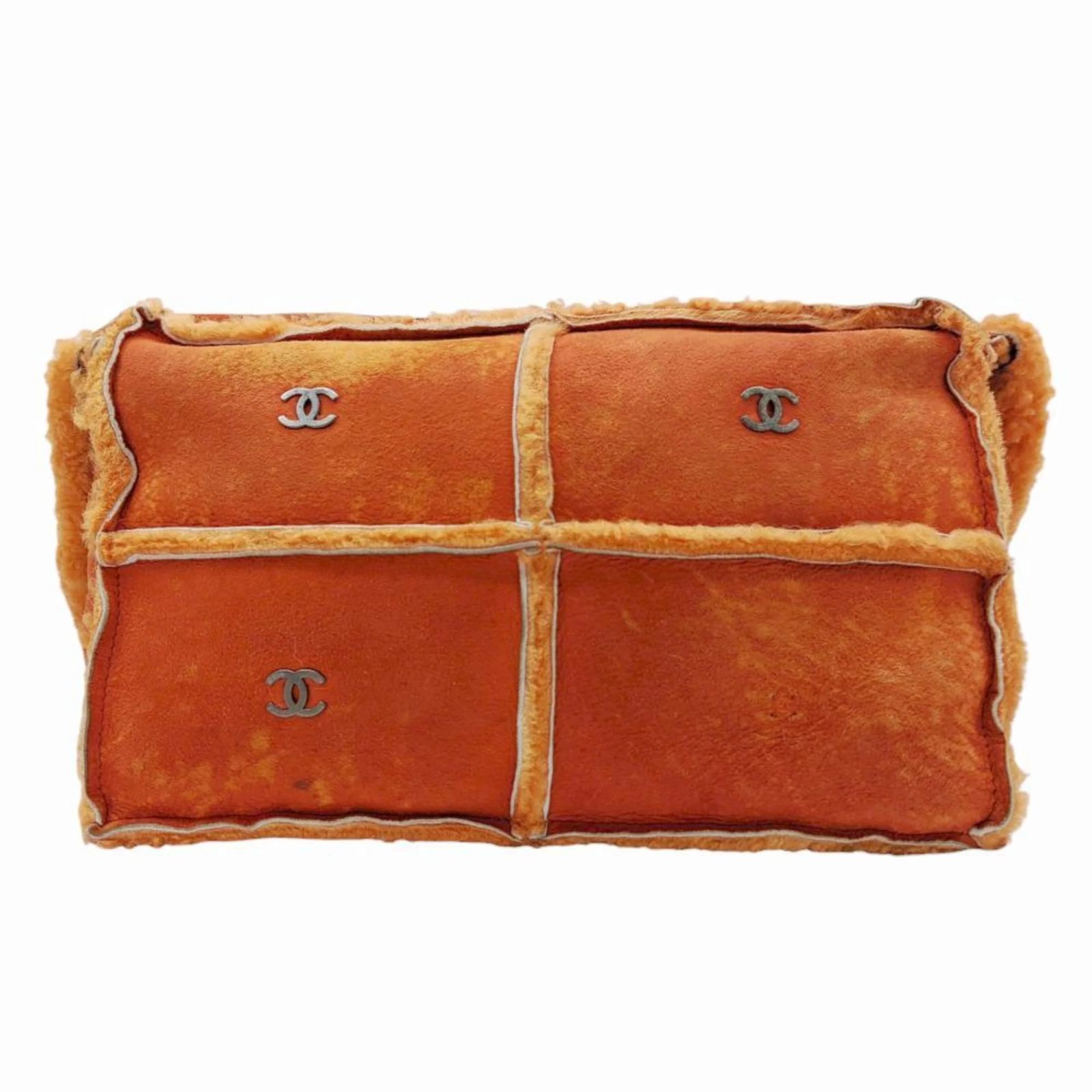 Chanel Coco Mark Shoulder Bag in Orange Mouton Leather ref.2180653 ...
