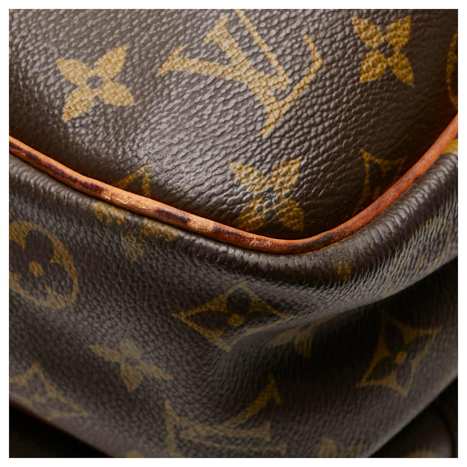 Louis Vuitton Aliz Brown Cloth  ref.2186636