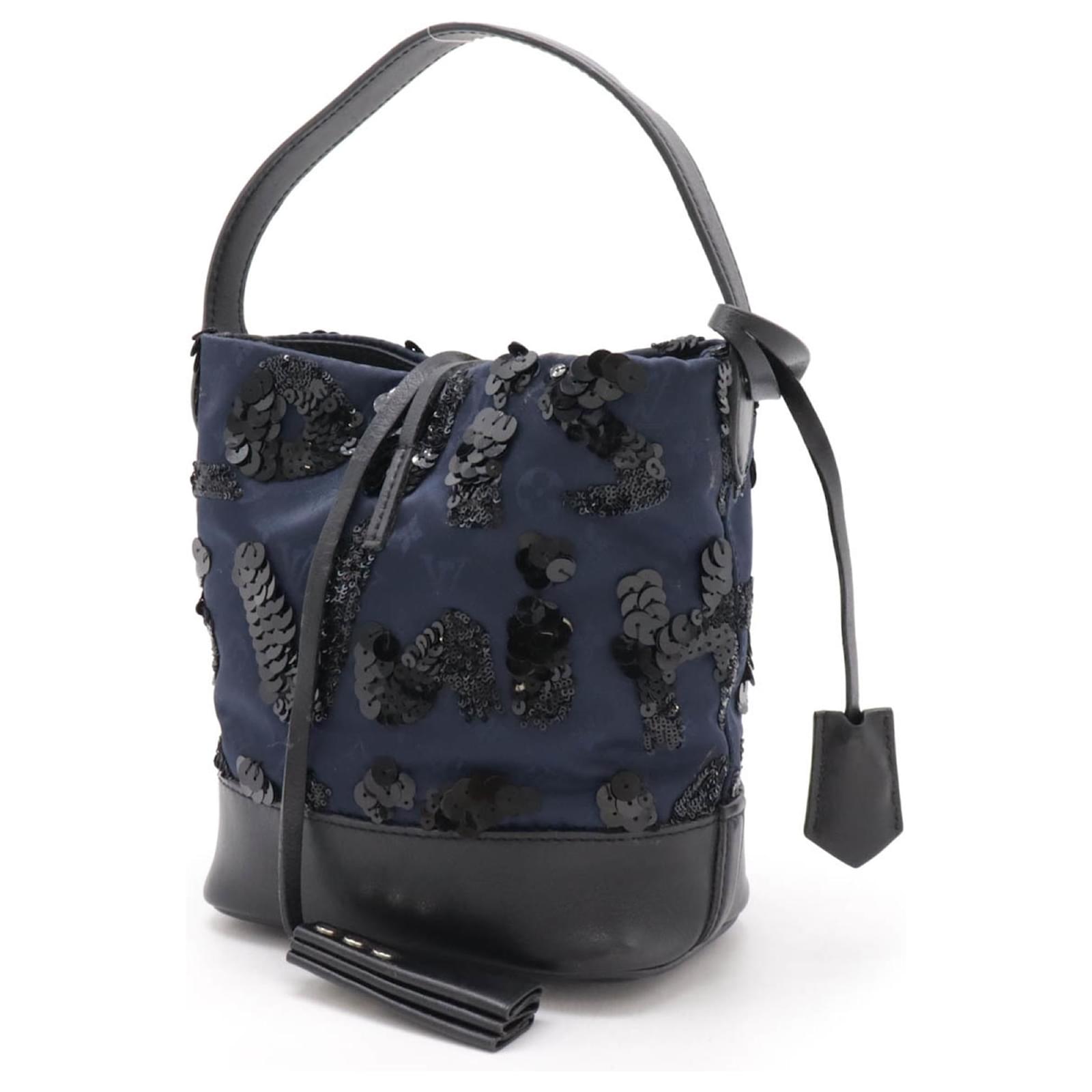 Louis Vuitton Monogram Satin Handbag Leather  ref.2188886