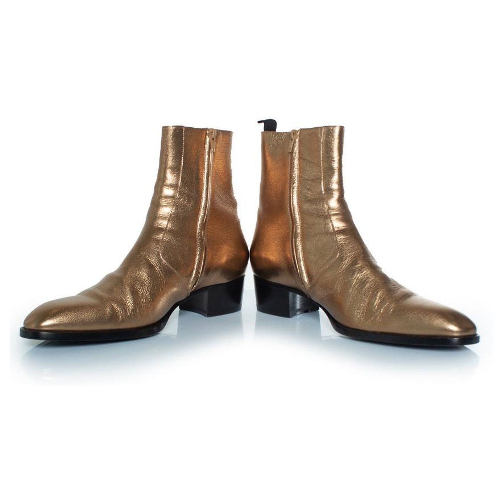 St Laurent Wyatt in metallic gold leather Do you have many of those pieces that everybody else slept on? main image 2