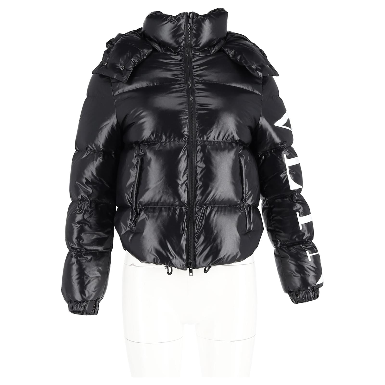 Valentino Garavani VLTN Down Jacket in Black Polyamide Nylon ref
