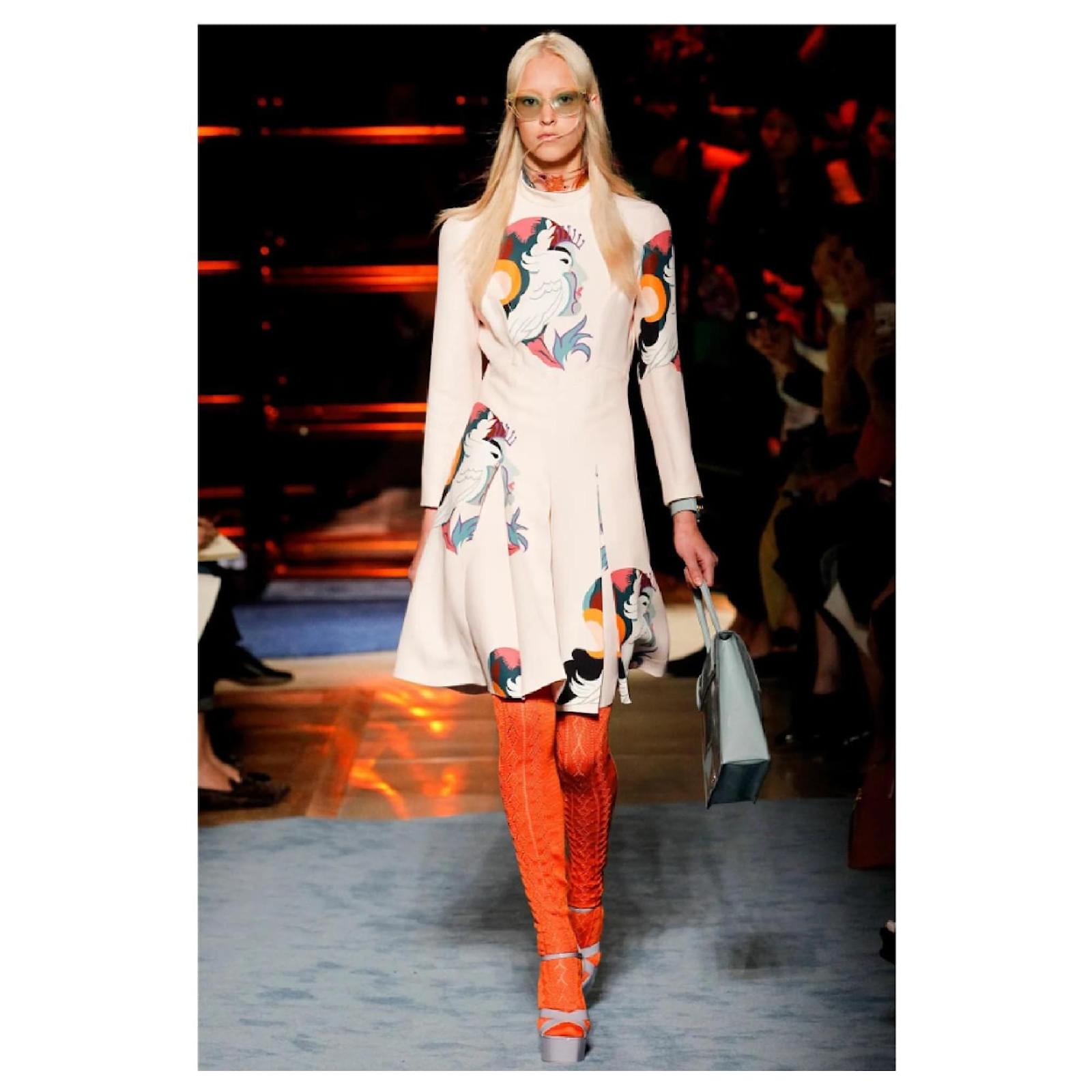 Miu Miu 2011 Dress FR38 Woman Bird Print Crepe Dress UK10 Miu Miu 2011 Dress FR38 Woman Bird Print Crepe Dress UK10