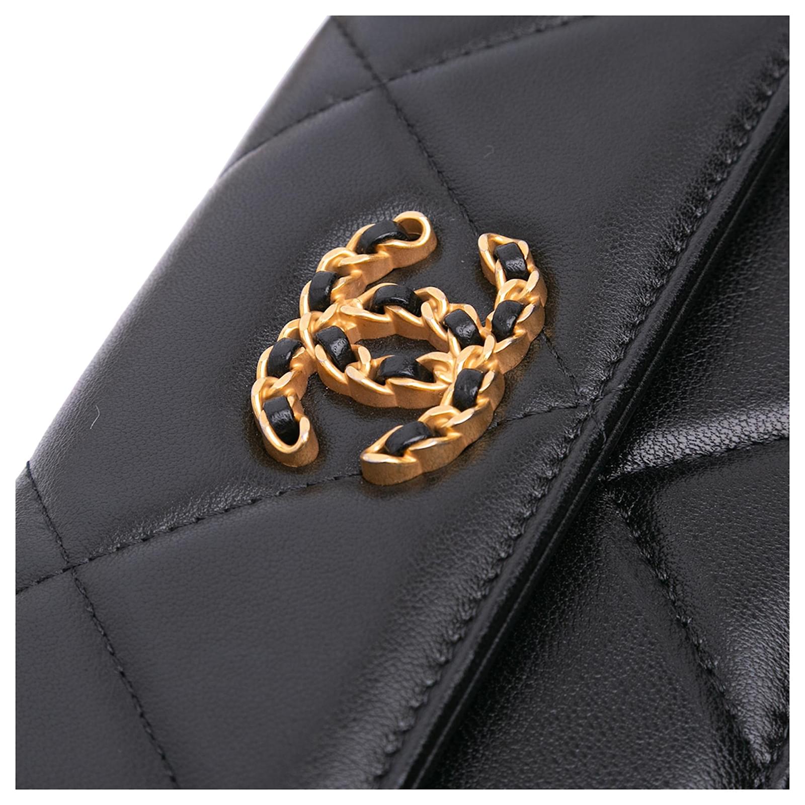 Chanel Black Lambskin 19 Flap Coin Purse With Chain Leather ref