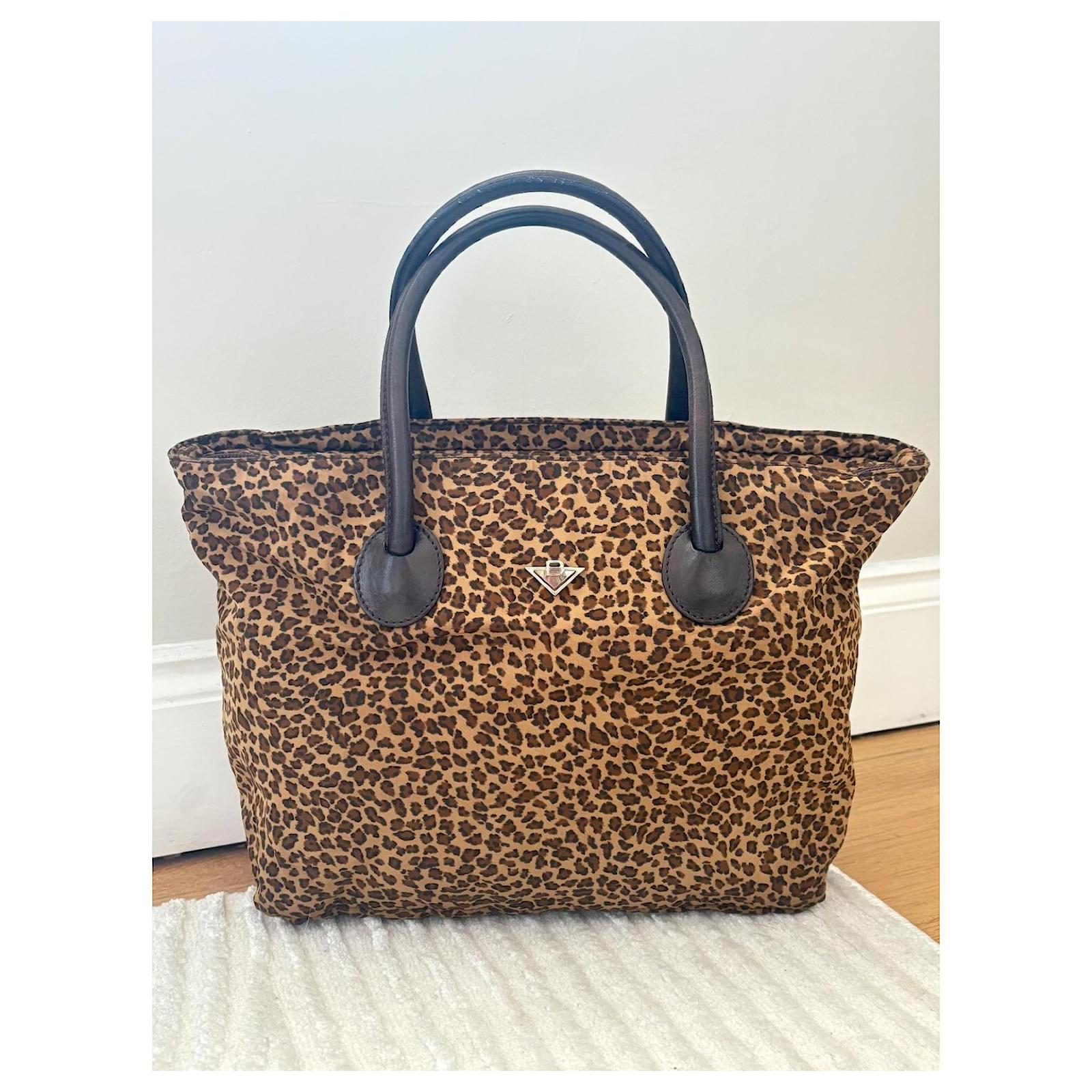 バッグ BOTTEGA VENETA Vintage Leopard Handbag Vintage Bottega Veneta Leopard Print Mini Handbag - Shop