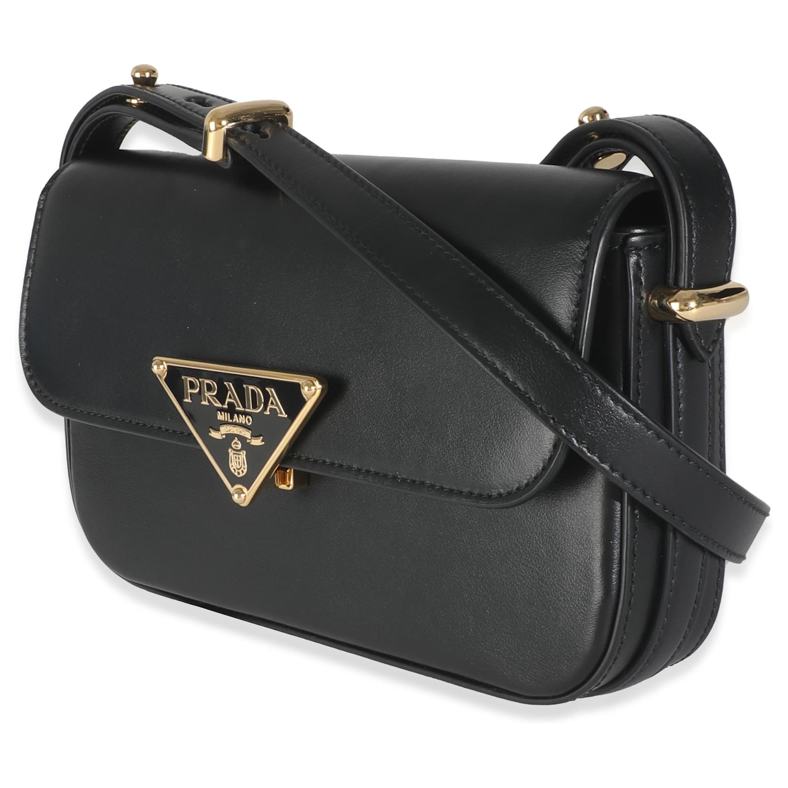 ショルダーバッグ・ポシェット PRADA SMOOTH LEATHER SHOULDER BAG Prada Black Smooth Leather Logo Plaque Shoulder Bag ref
