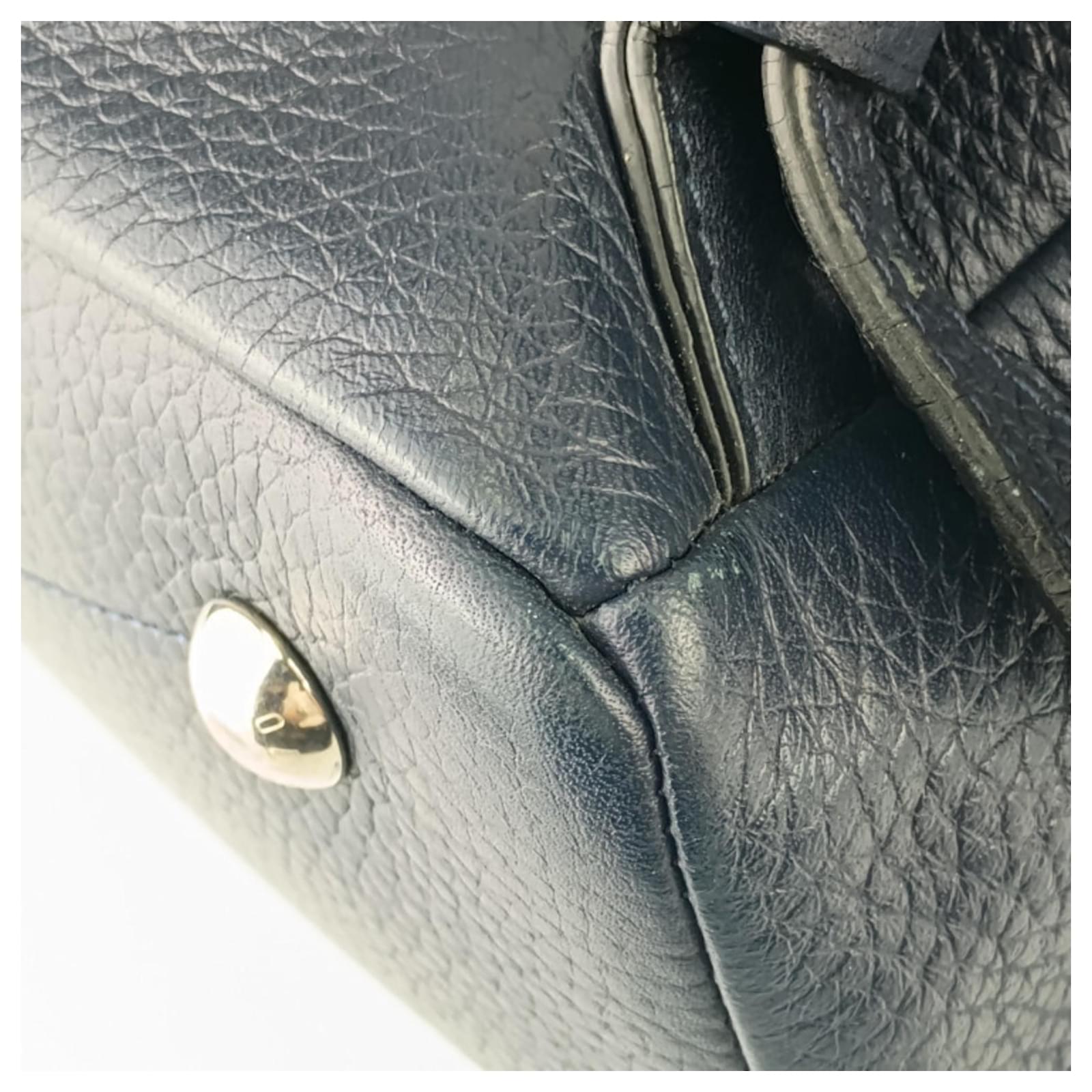 Louis Vuitton Dark Navy Backpack Navy blue Leather  ref.2207561