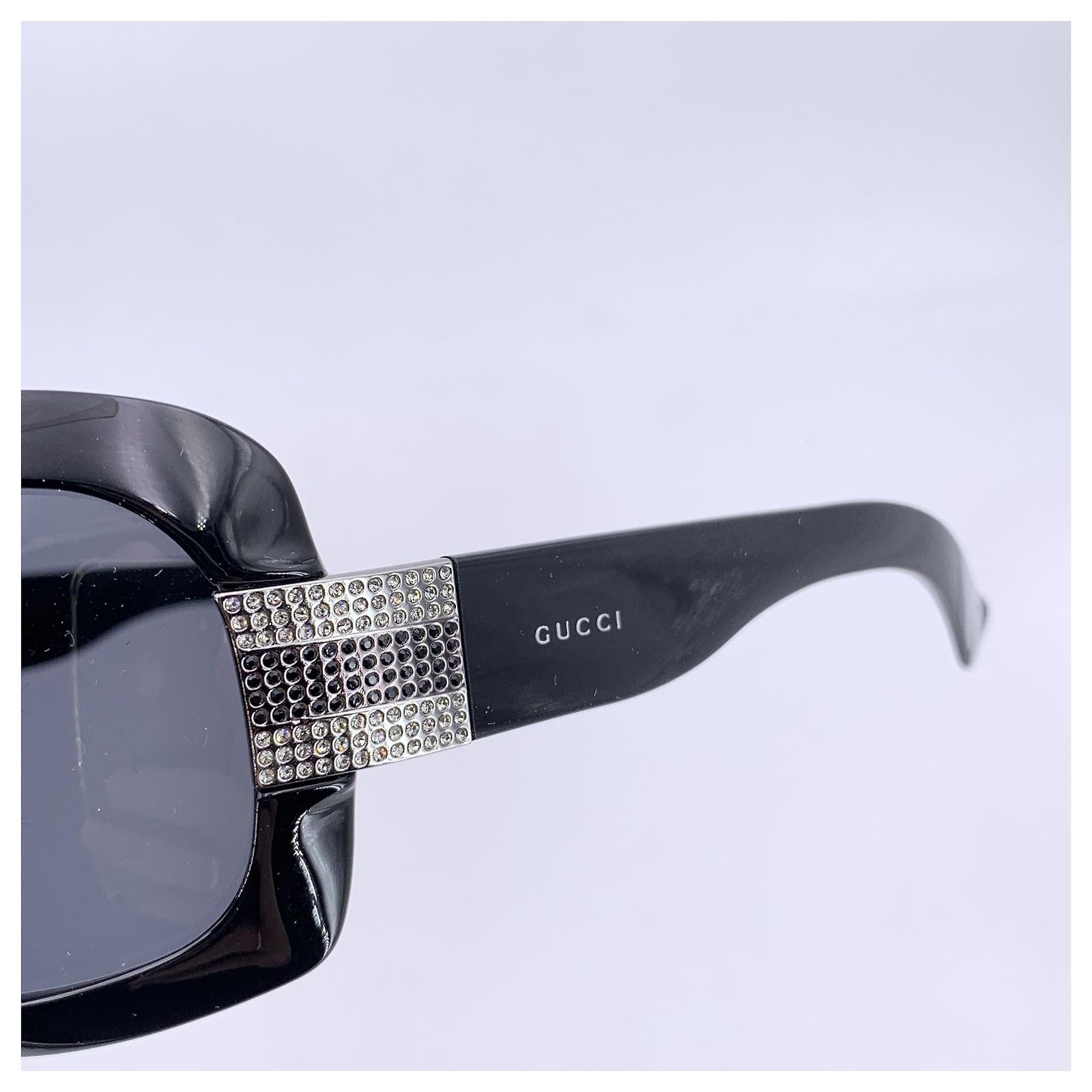 GUCCI Strass Crystal Sunglasses  Black Butterfly GG 2901 Gucci Sunglasses GG1779S 009 Black Black Strass - eye-oo.com main image 2
