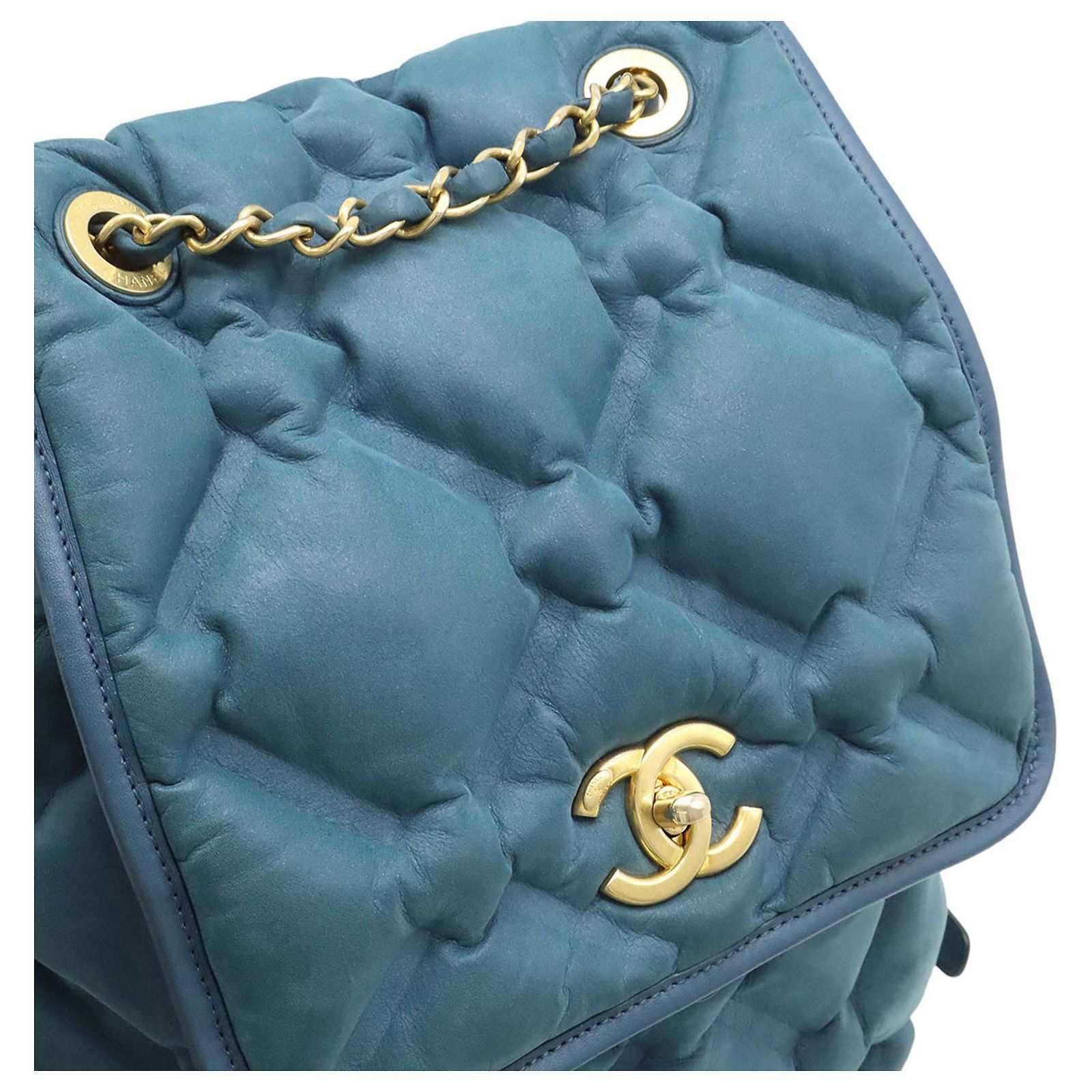 Chanel Bubble Quilt Chain Shoulder Backpack Pink Blue  display picture 1