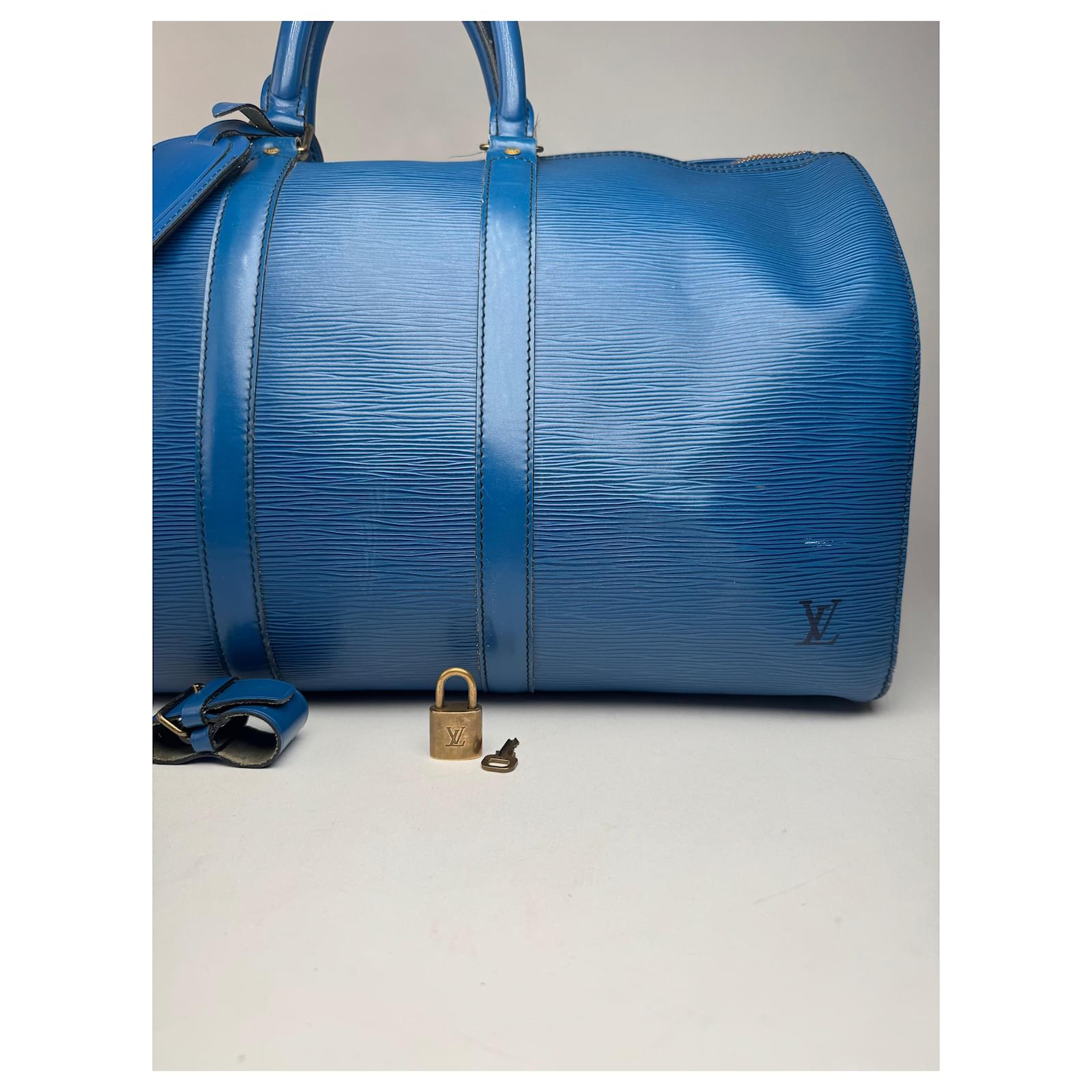Keepall Vintage Louis Vuitton EPI Leather Duffel bag blue  ref.2230147