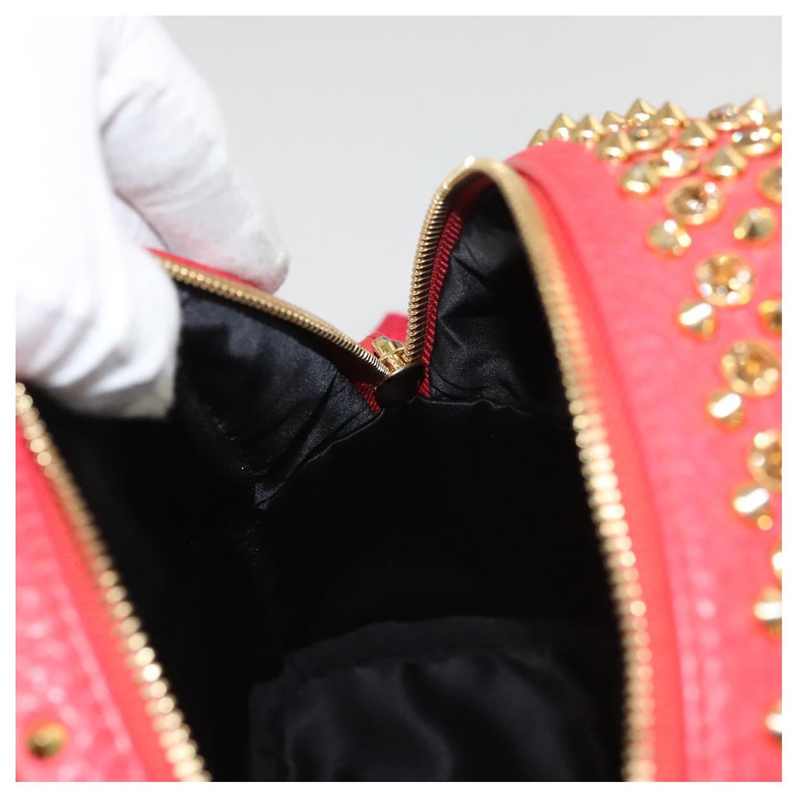 MCM Studs Backpack Leather Red Gold Auth 122310 MCM Studs Backpack Leather Red Gold Auth 122310 Golden ref  main image 4