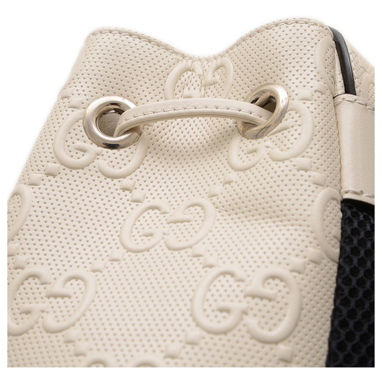 Gucci GG Embossed Backpack in Ivory Cream Leather ref  display picture 1